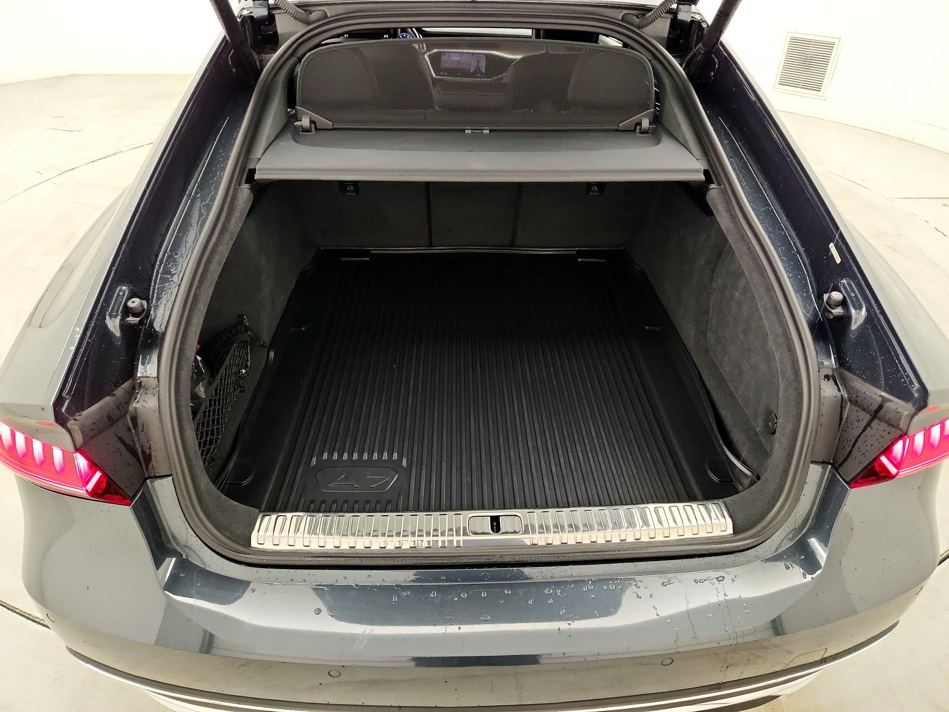 Thumbnail: 2019 Audi A7 - 20