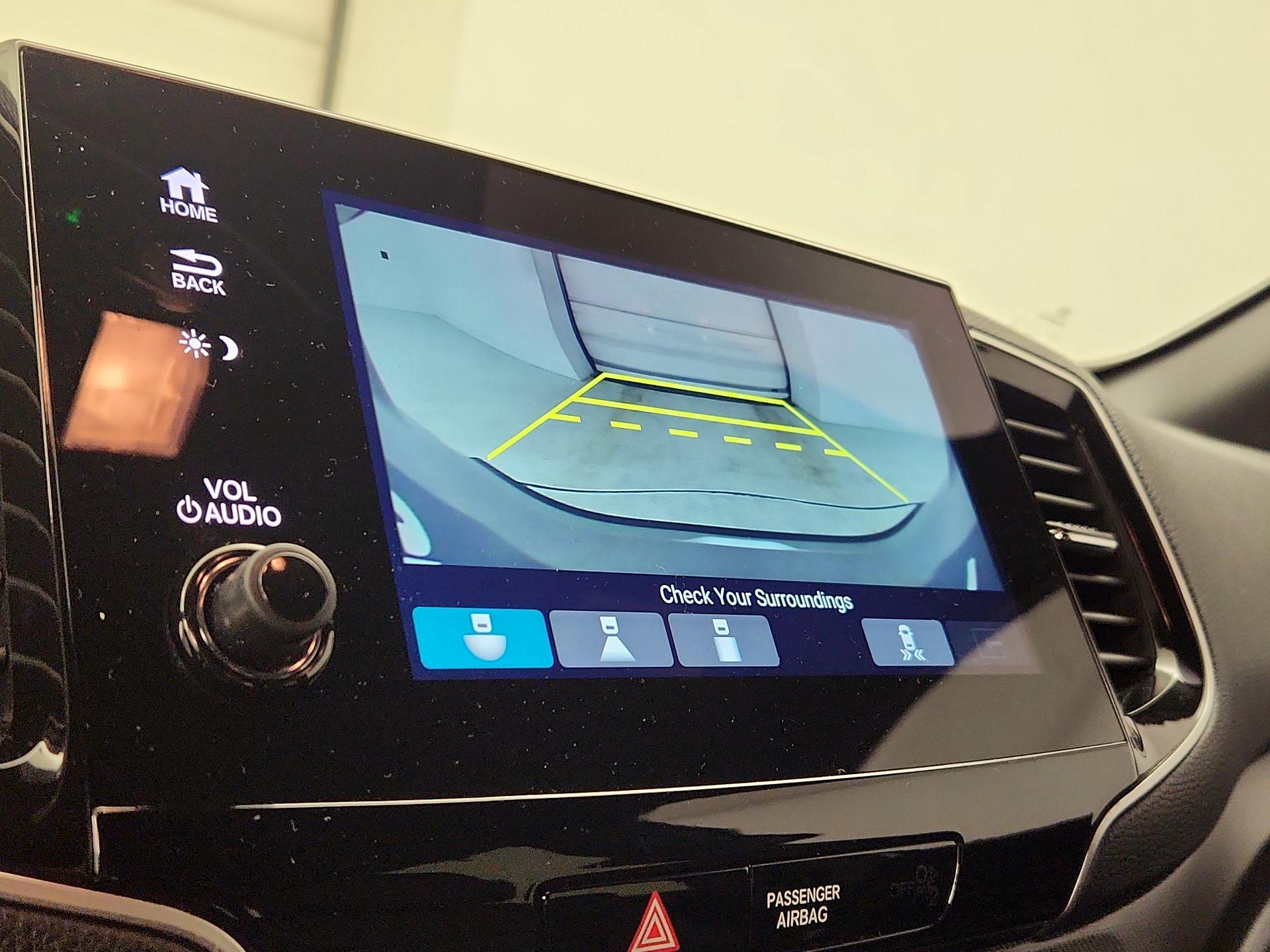 Thumbnail: 2021 Chevrolet Silverado 3500 - 15