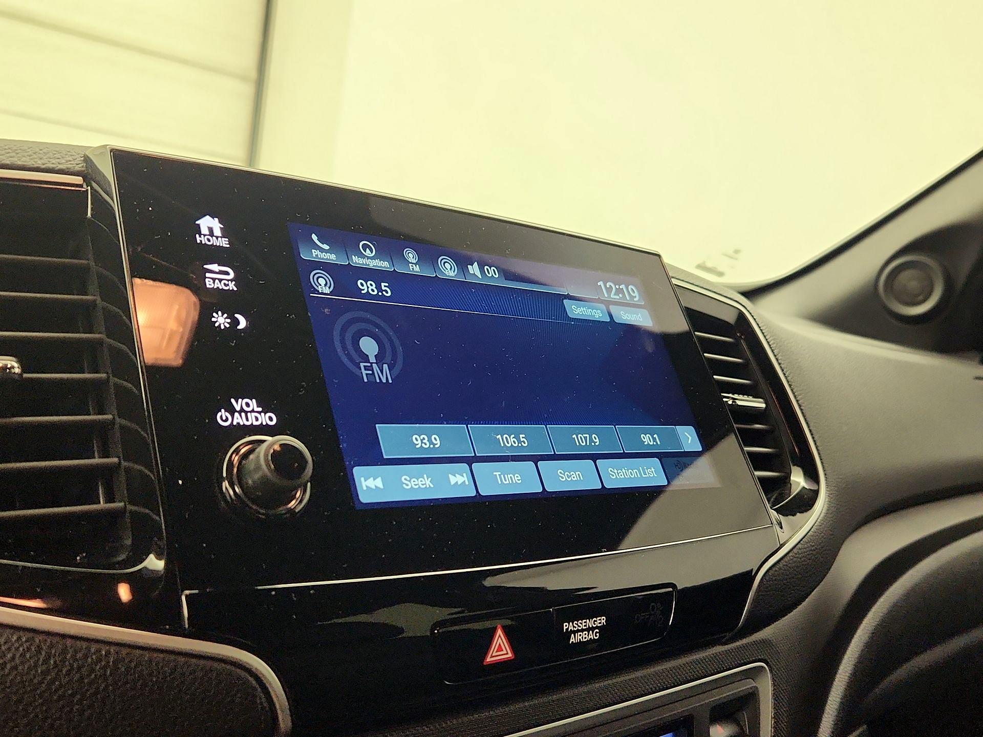 Thumbnail: 2021 Chevrolet Silverado 3500 - 16