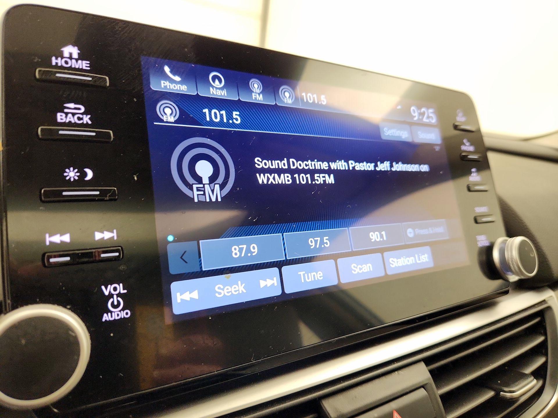 Thumbnail: 2022 Honda Accord - 16