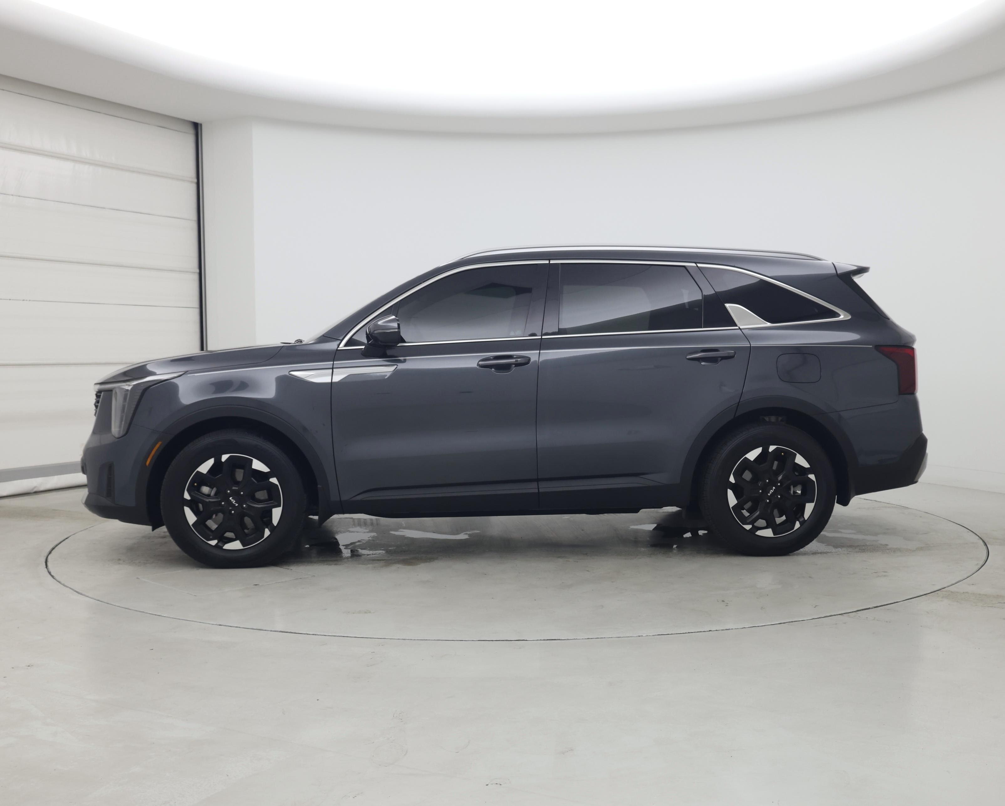 Thumbnail: 2024 Kia Sorento - 3
