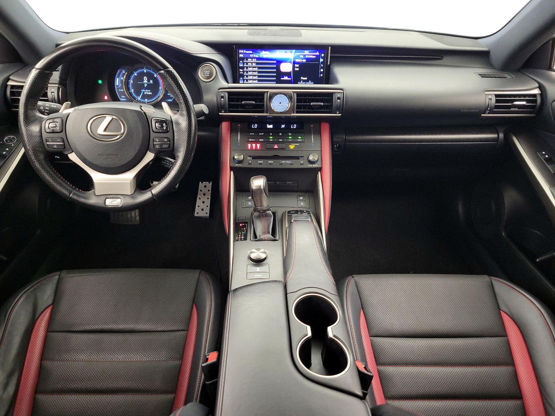 Thumbnail: 2019 Lexus IS - 9