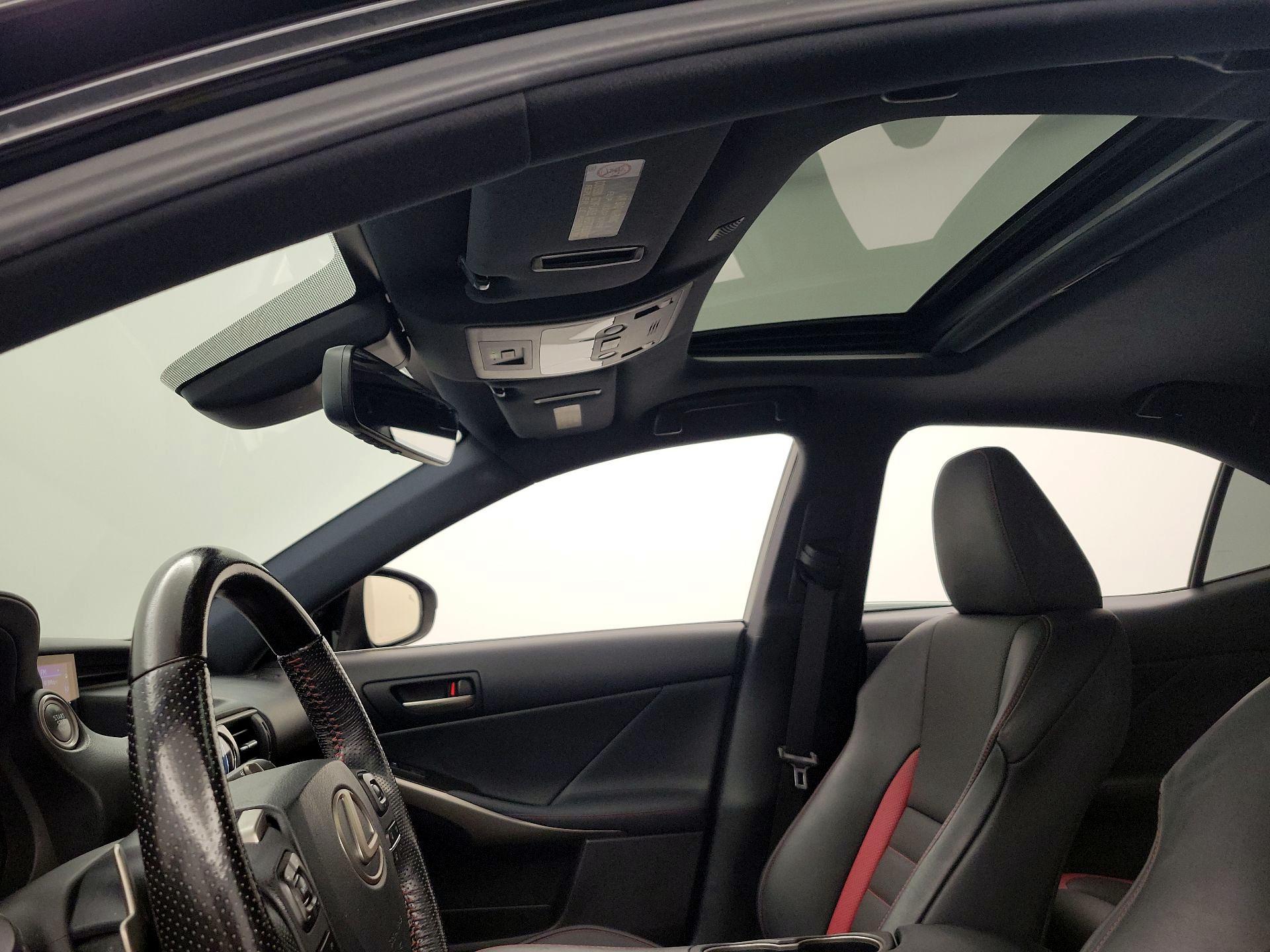 Thumbnail: 2019 Lexus IS - 20