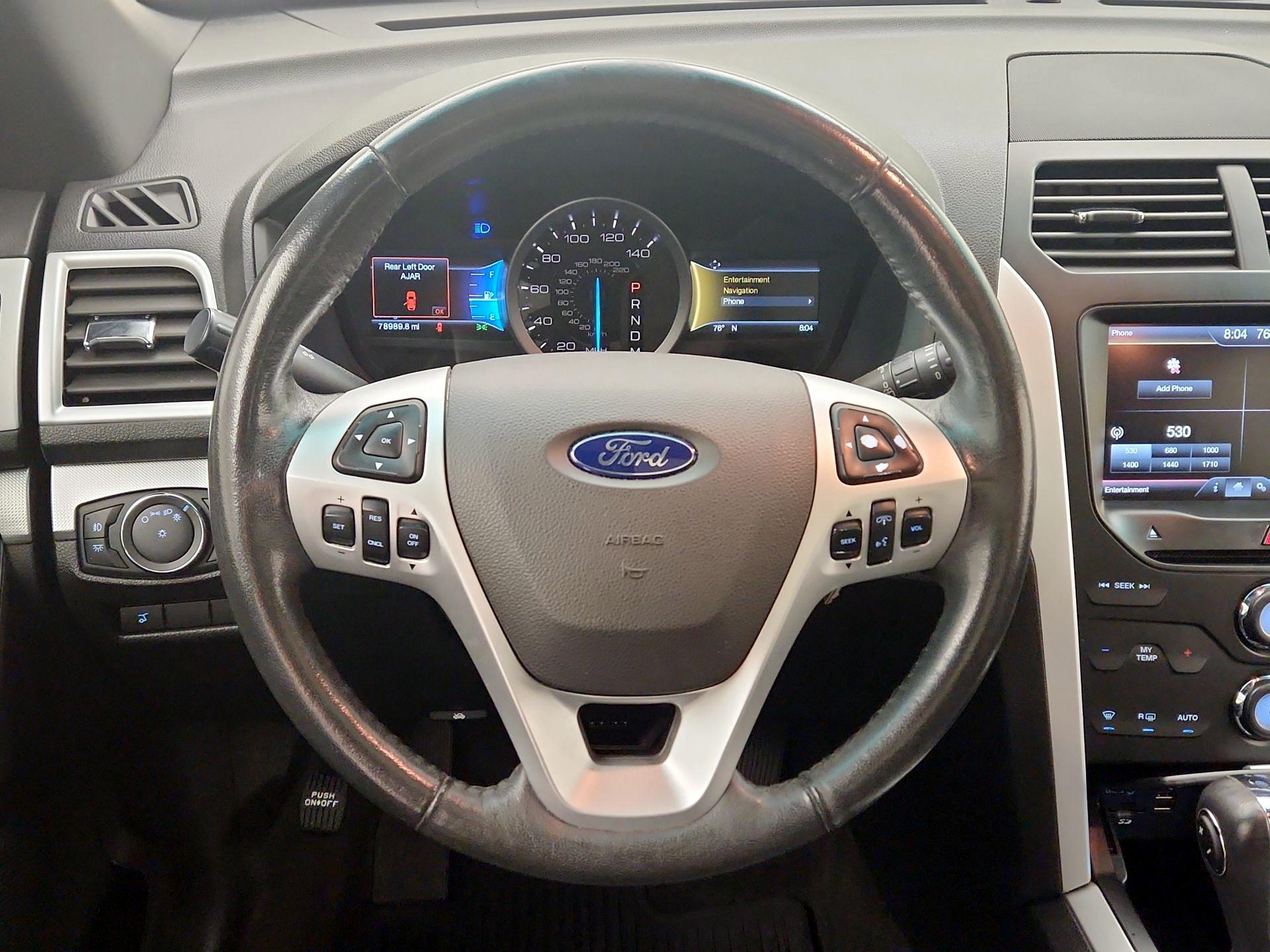 Thumbnail: 2015 Ford Explorer - 10
