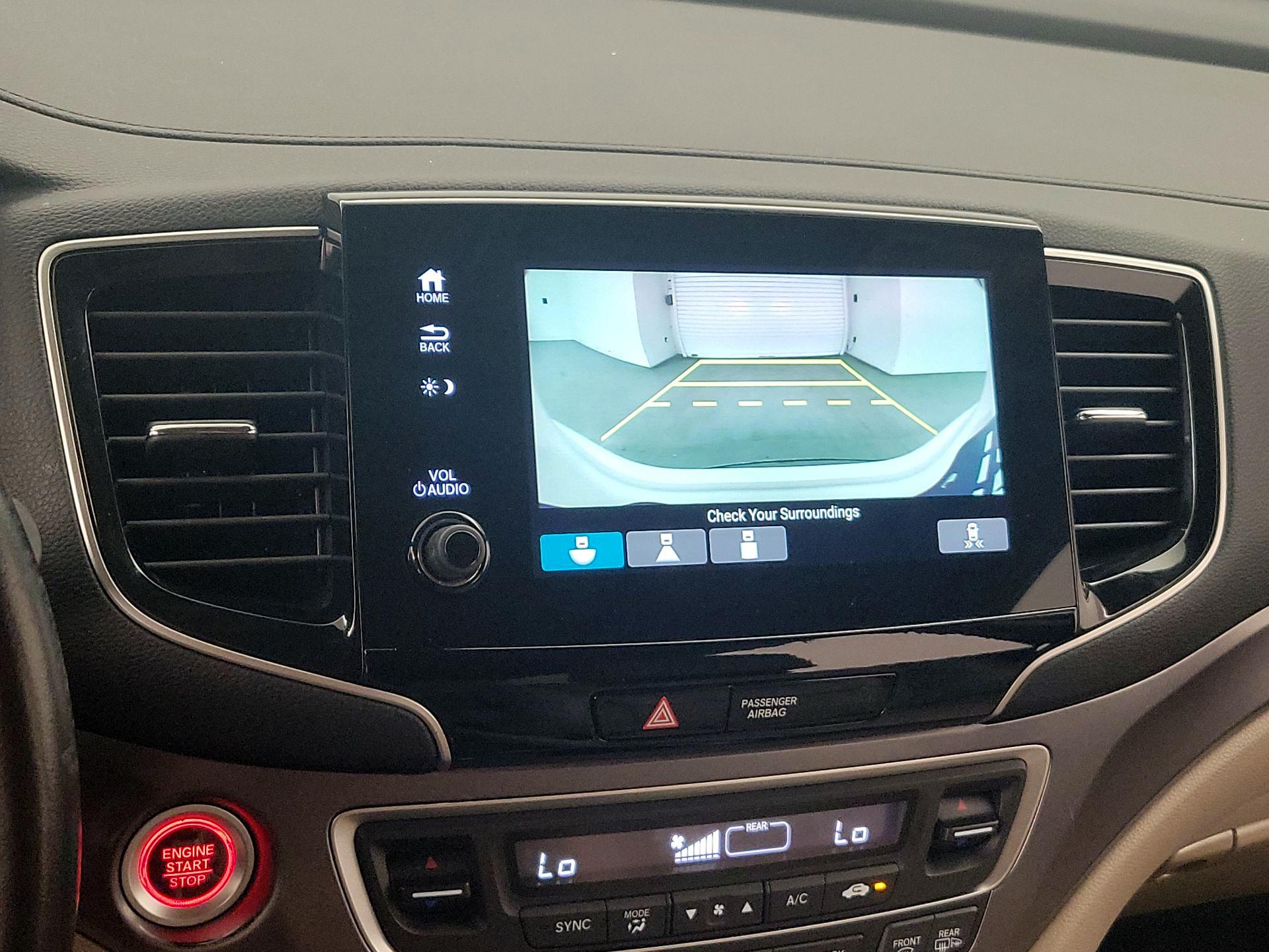 Thumbnail: 2020 Honda Pilot - 14