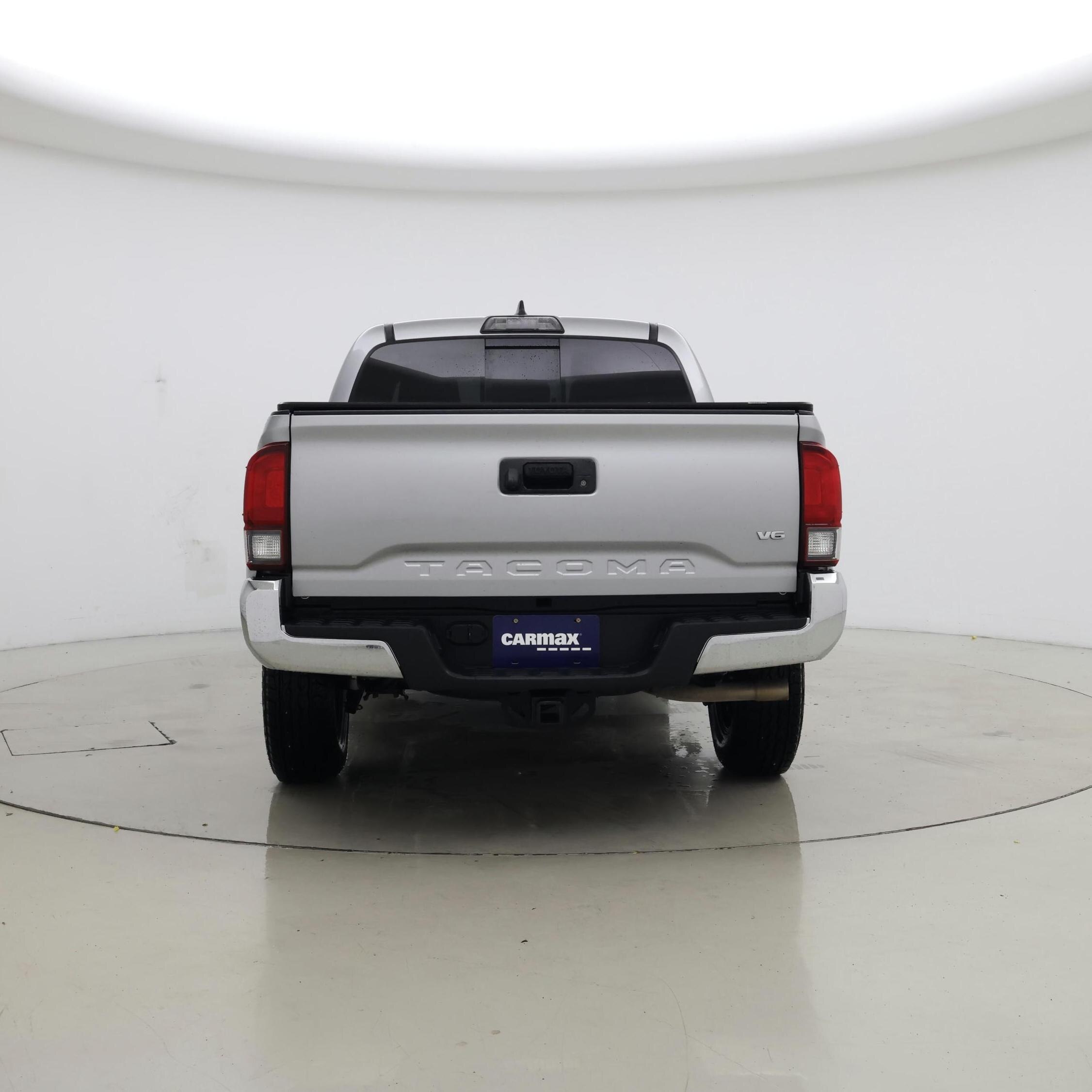 Thumbnail: 2018 Toyota Tacoma - 6