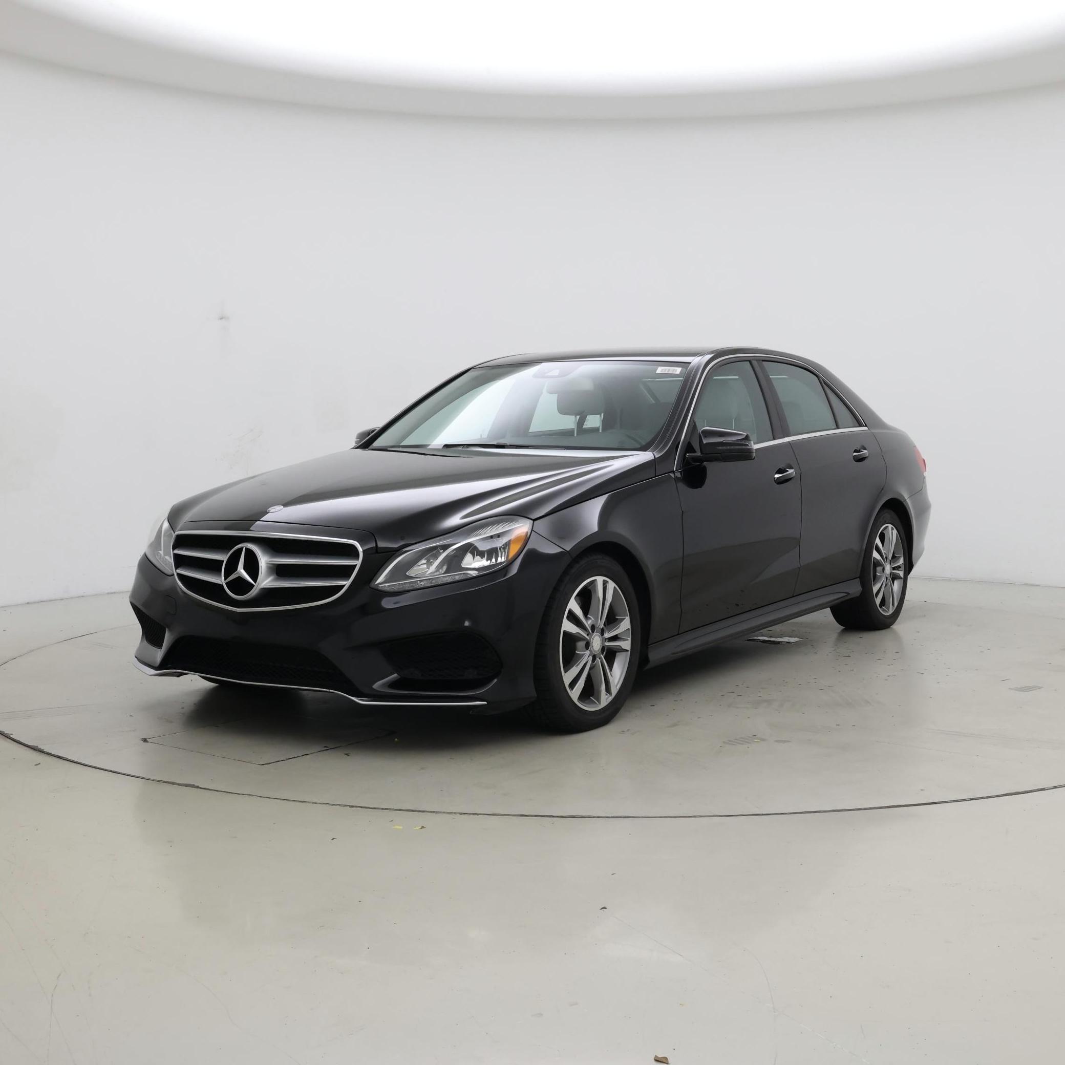 Thumbnail: 2016 Mercedes-Benz E-Class - 4