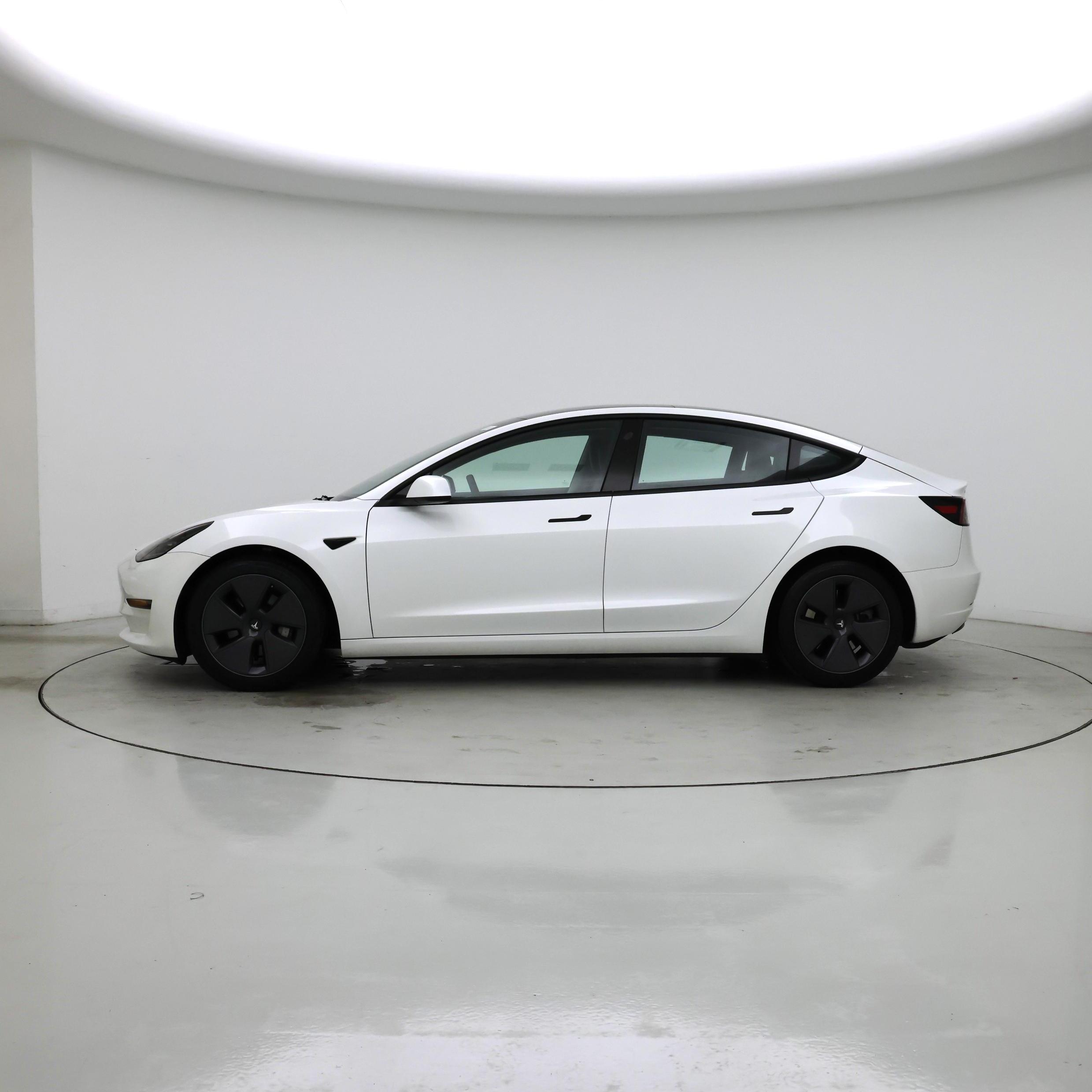 Thumbnail: 2023 Tesla Model 3 - 3