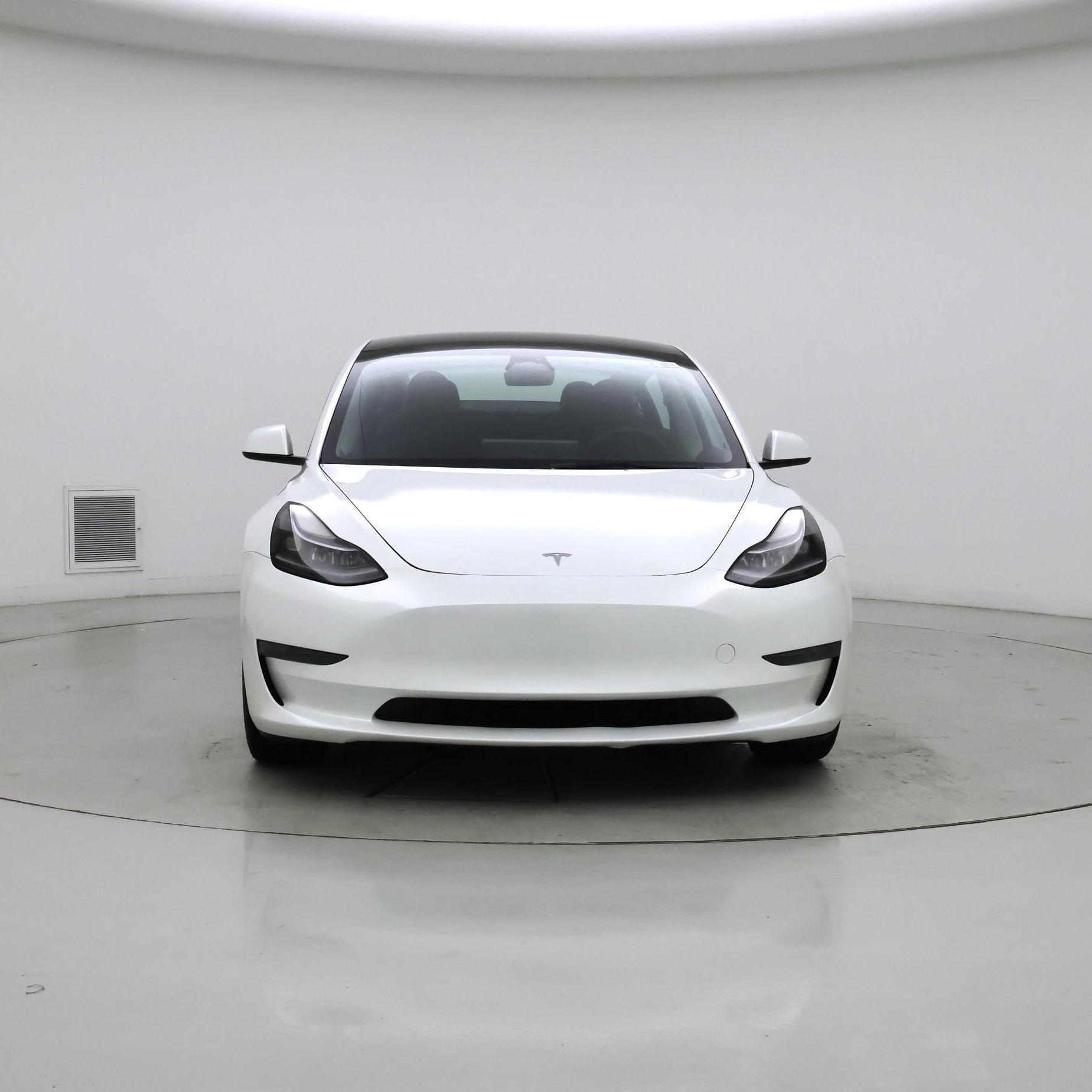 Thumbnail: 2023 Tesla Model 3 - 5