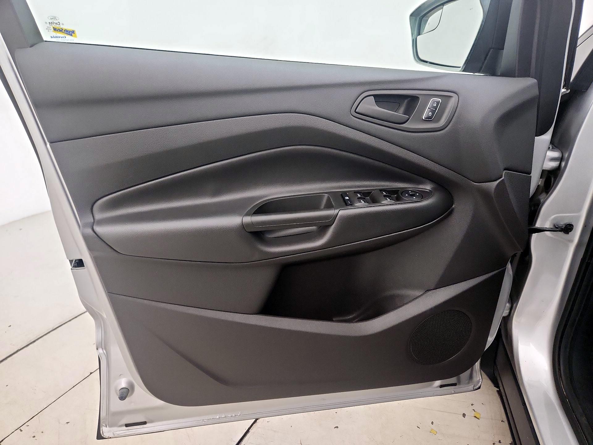 Thumbnail: 2016 Ford Escape - 12