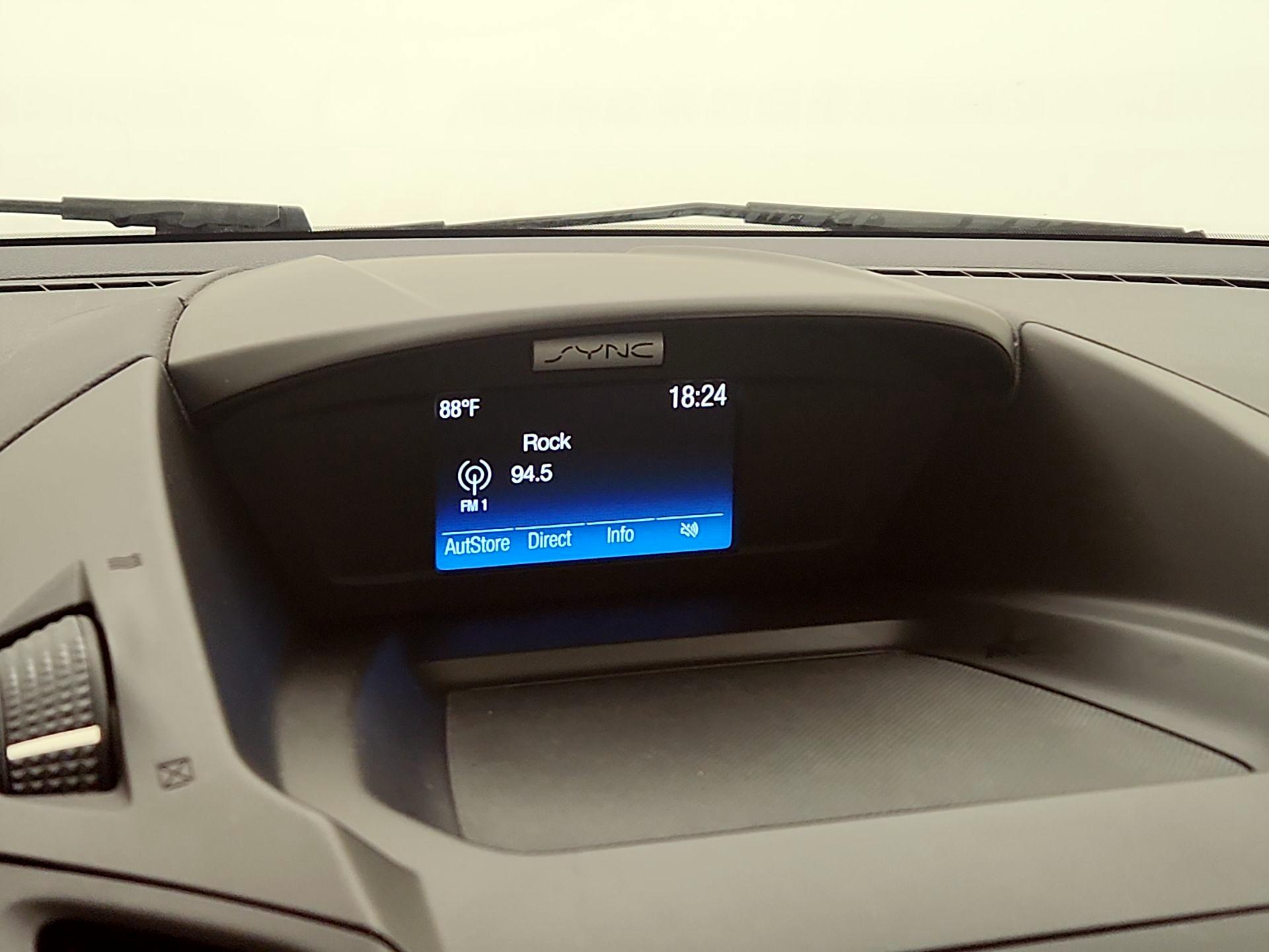 Thumbnail: 2016 Ford Escape - 15