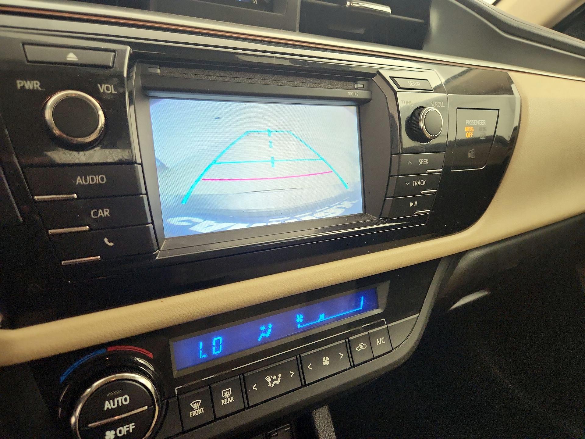 Thumbnail: 2015 Toyota Corolla - 14