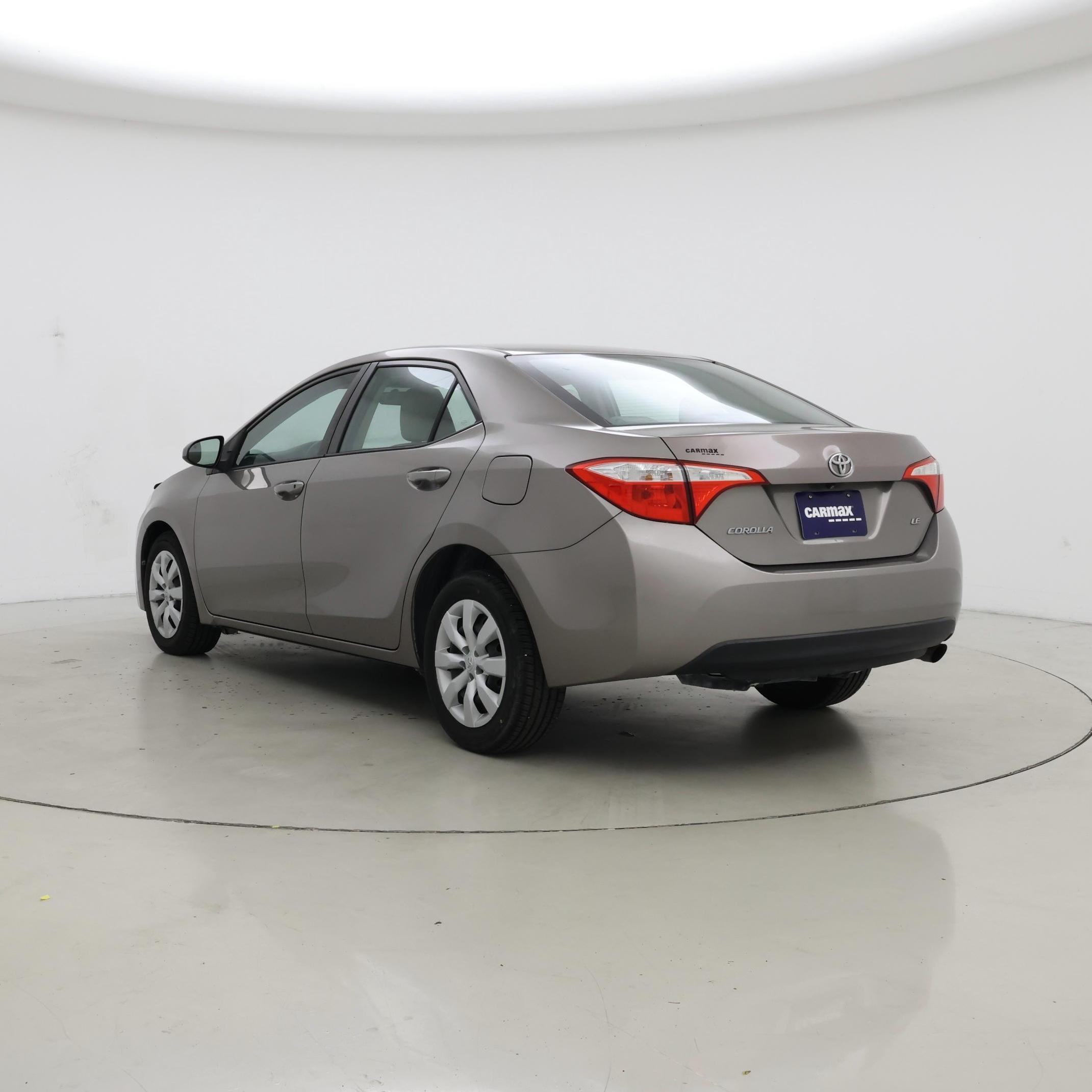 Thumbnail: 2015 Toyota Corolla - 2