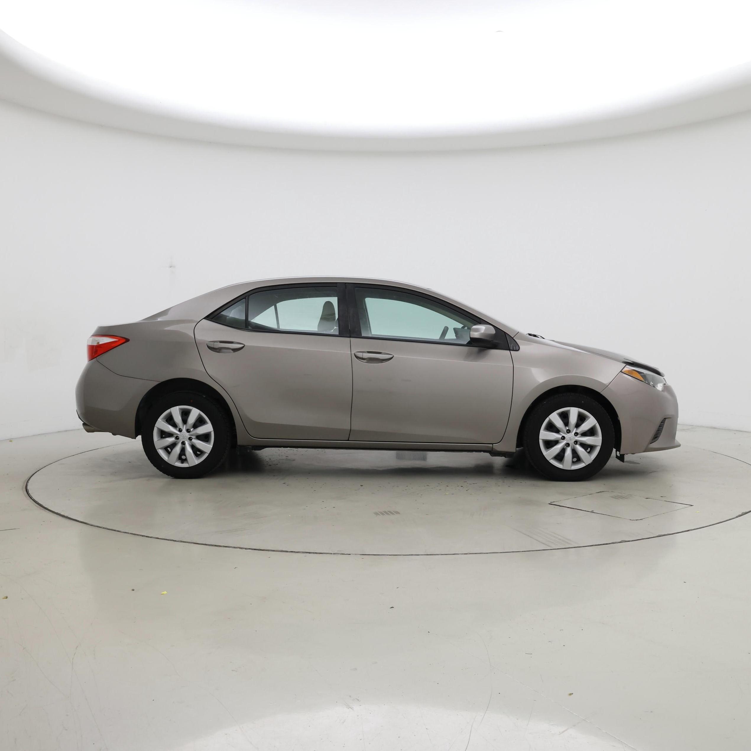 Thumbnail: 2015 Toyota Corolla - 7