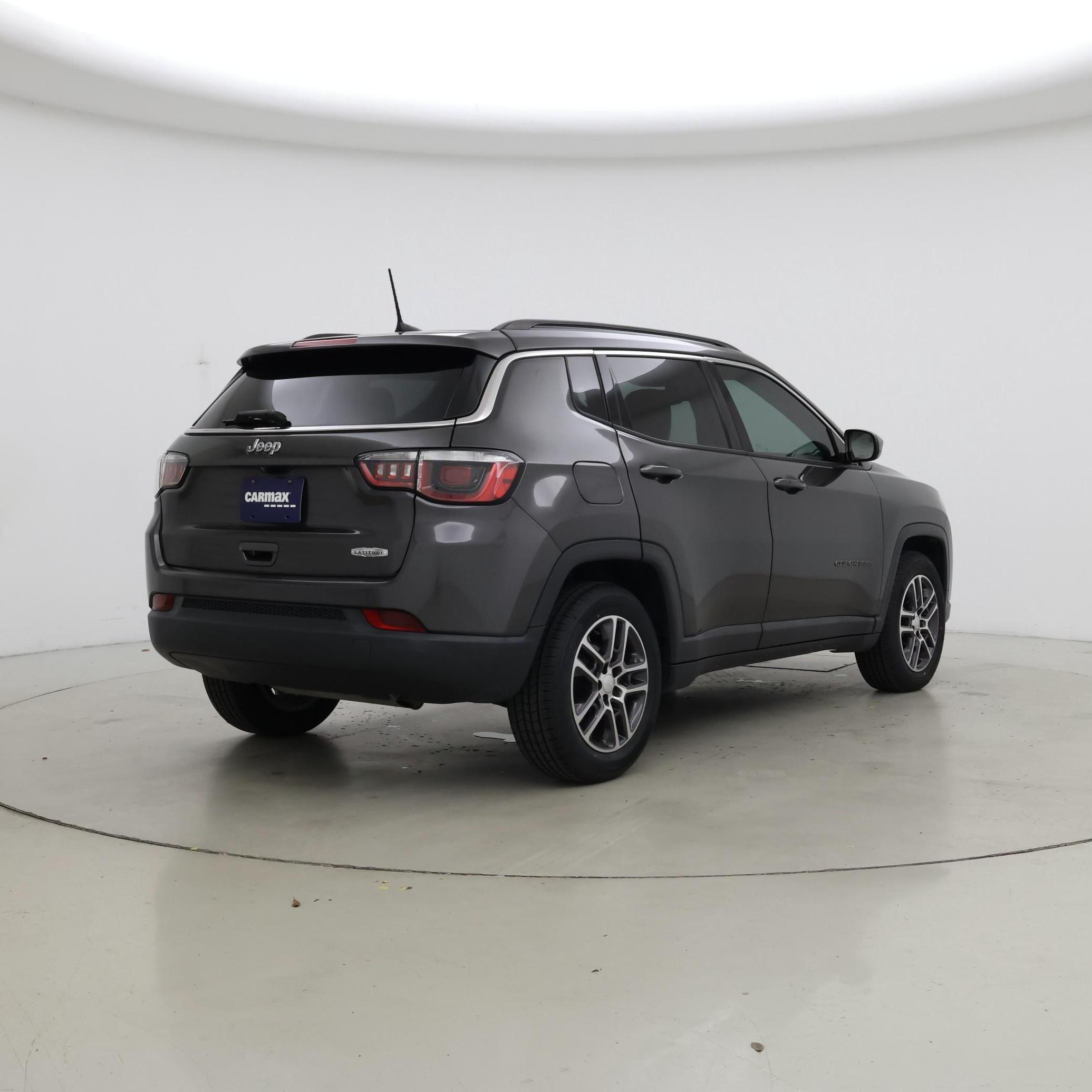 Thumbnail: 2017 Jeep Compass - 8