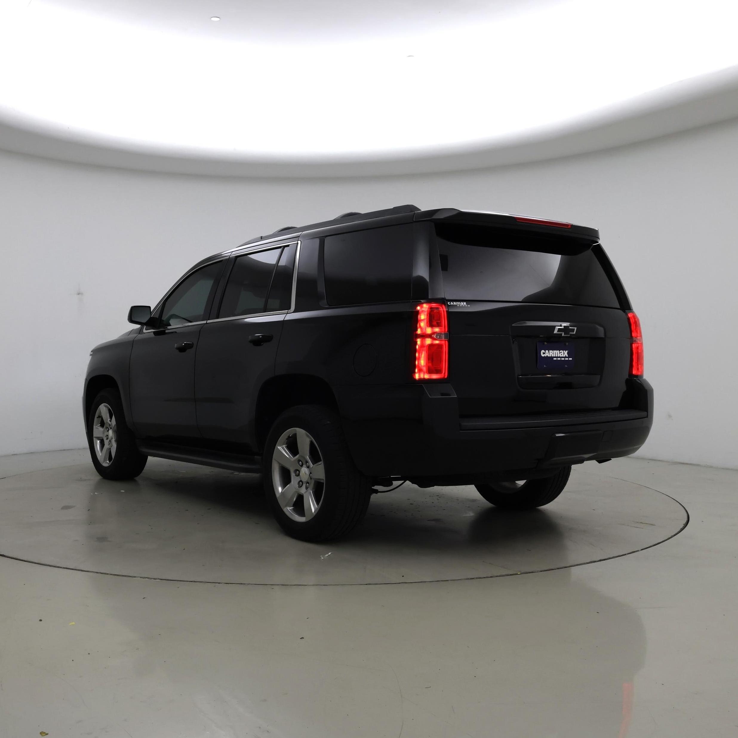 Thumbnail: 2018 Chevrolet Tahoe - 2