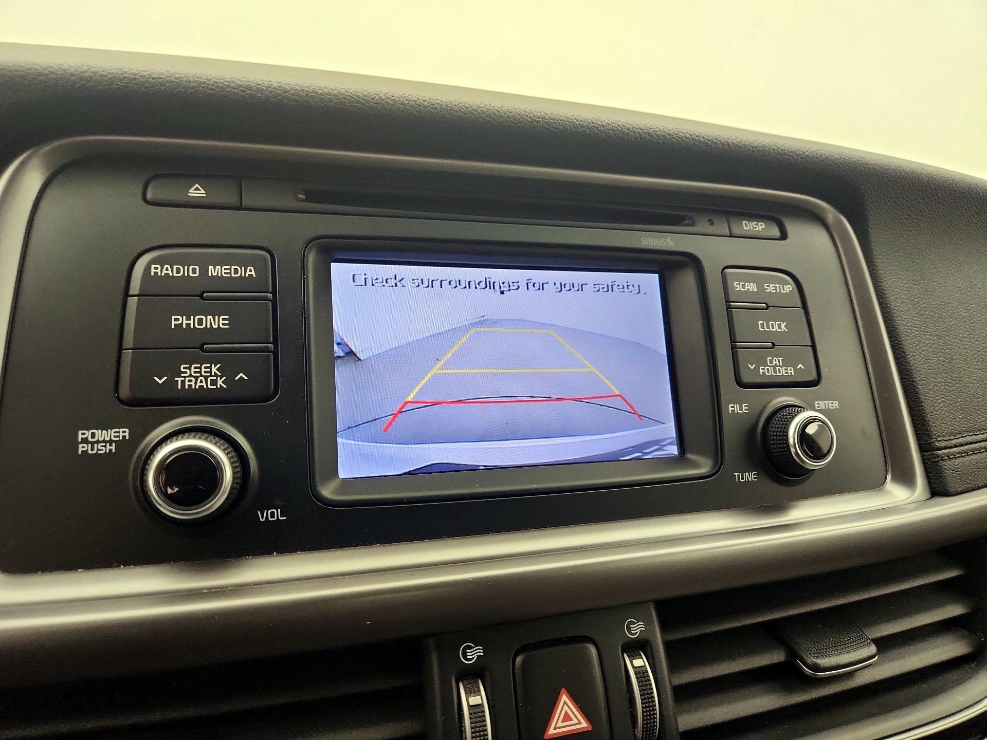 Thumbnail: 2016 Kia Optima - 14