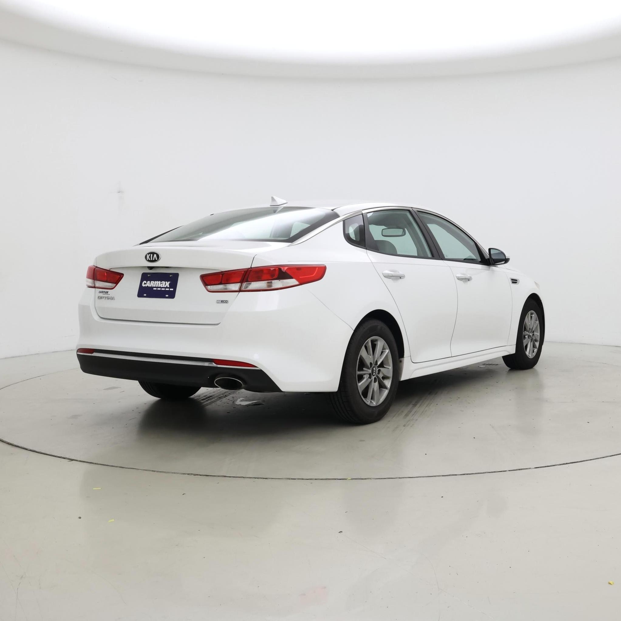 Thumbnail: 2016 Kia Optima - 8