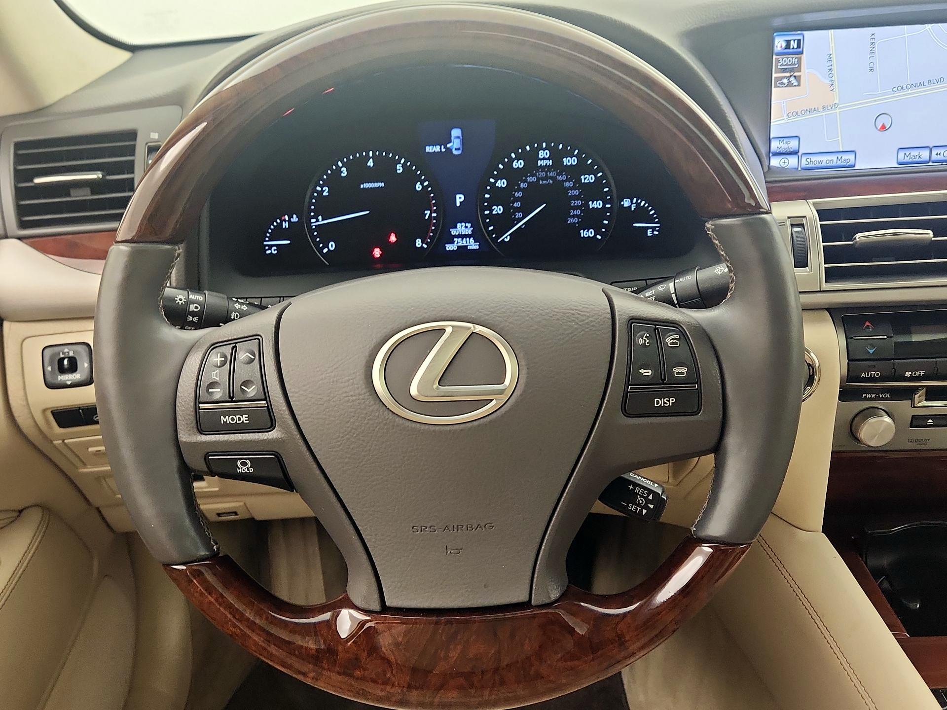 Thumbnail: 2014 Lexus LS - 10