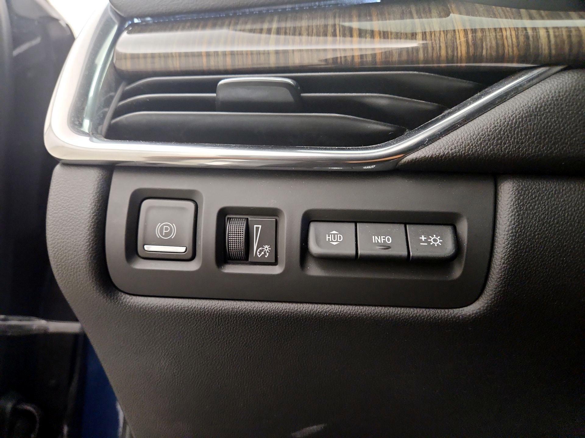 Thumbnail: 2019 Cadillac XT4 - 13