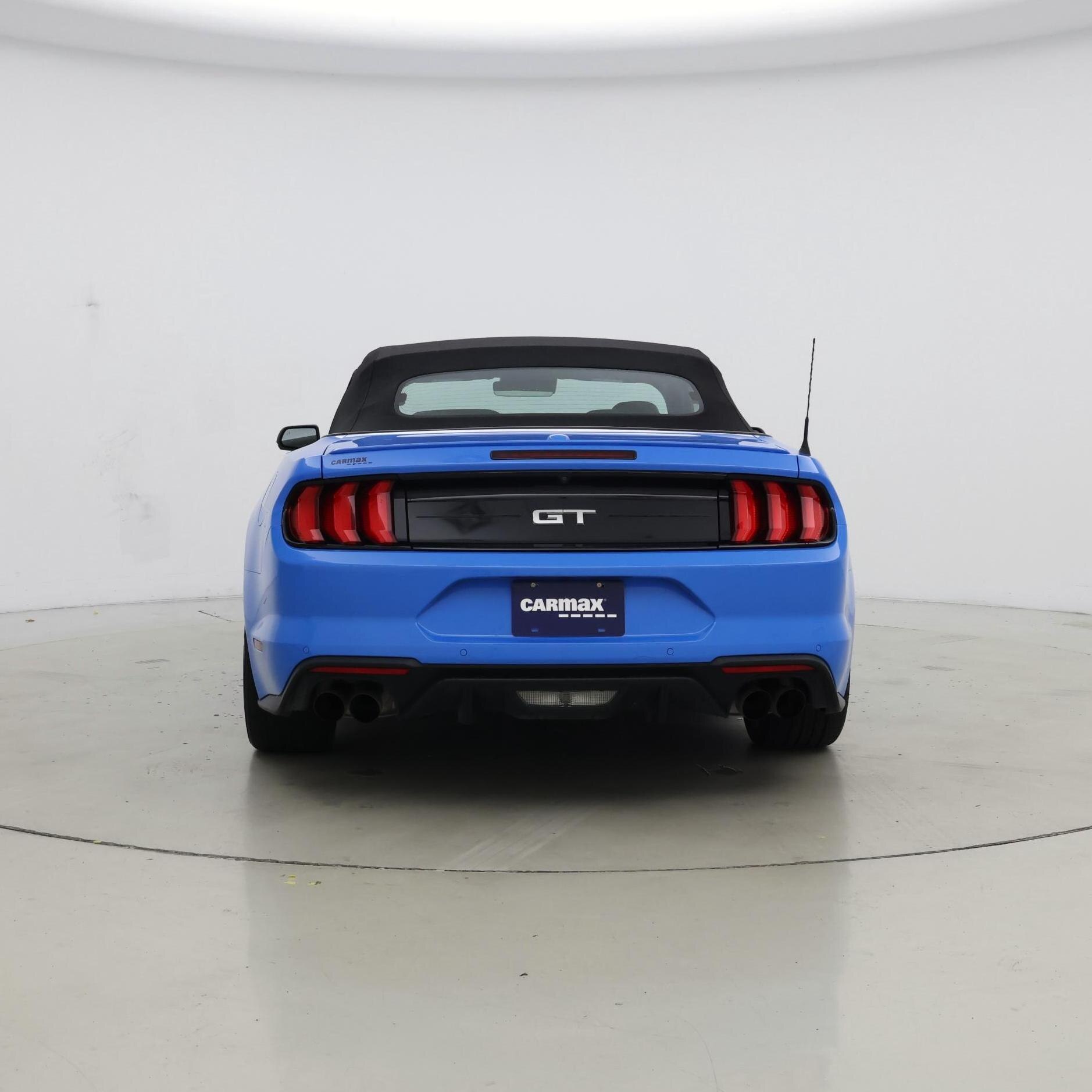 Thumbnail: 2022 Ford Mustang - 6