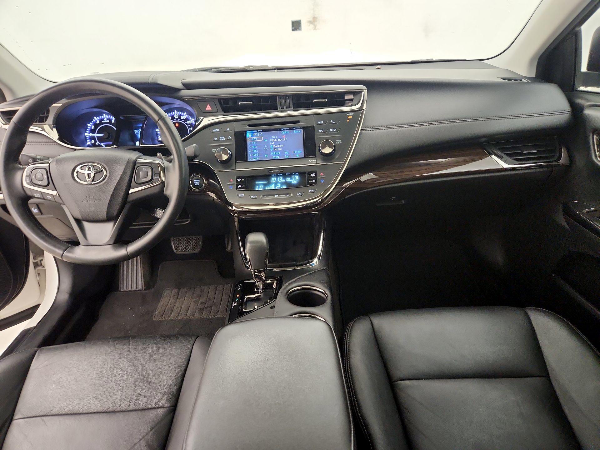 Thumbnail: 2014 Toyota Avalon - 9