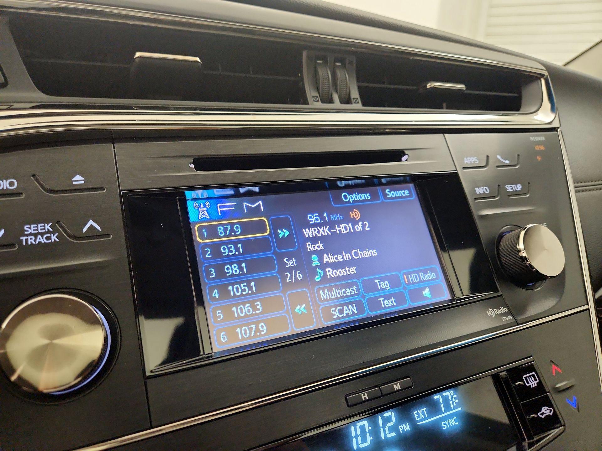 Thumbnail: 2014 Toyota Avalon - 15