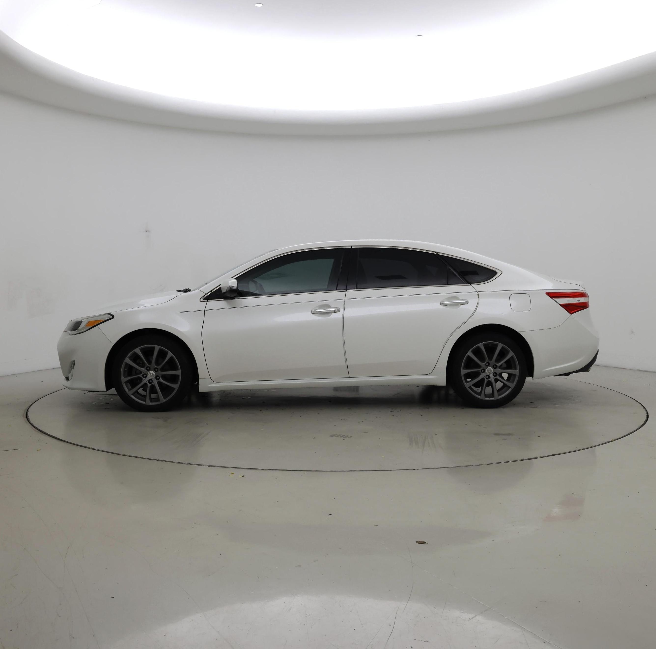 Thumbnail: 2014 Toyota Avalon - 3