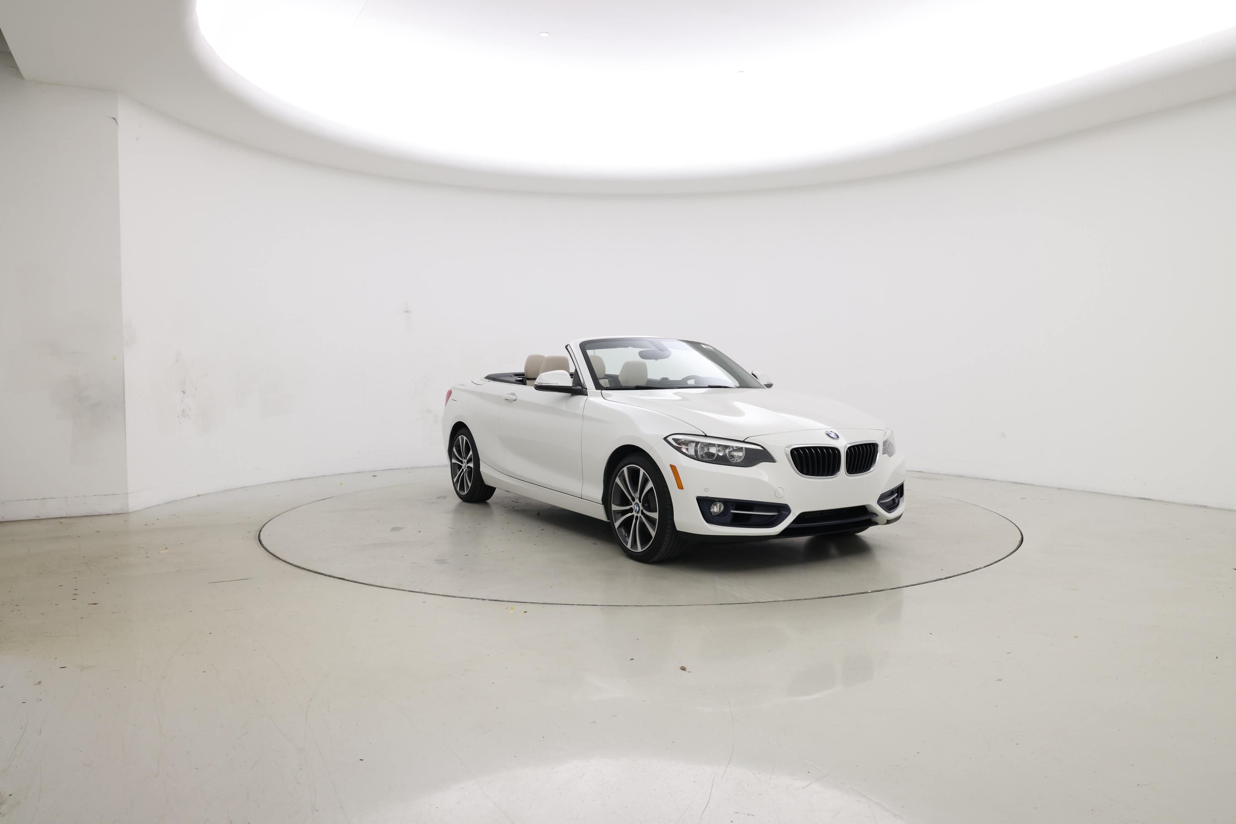 Thumbnail: 2016 BMW 2 Series - 9