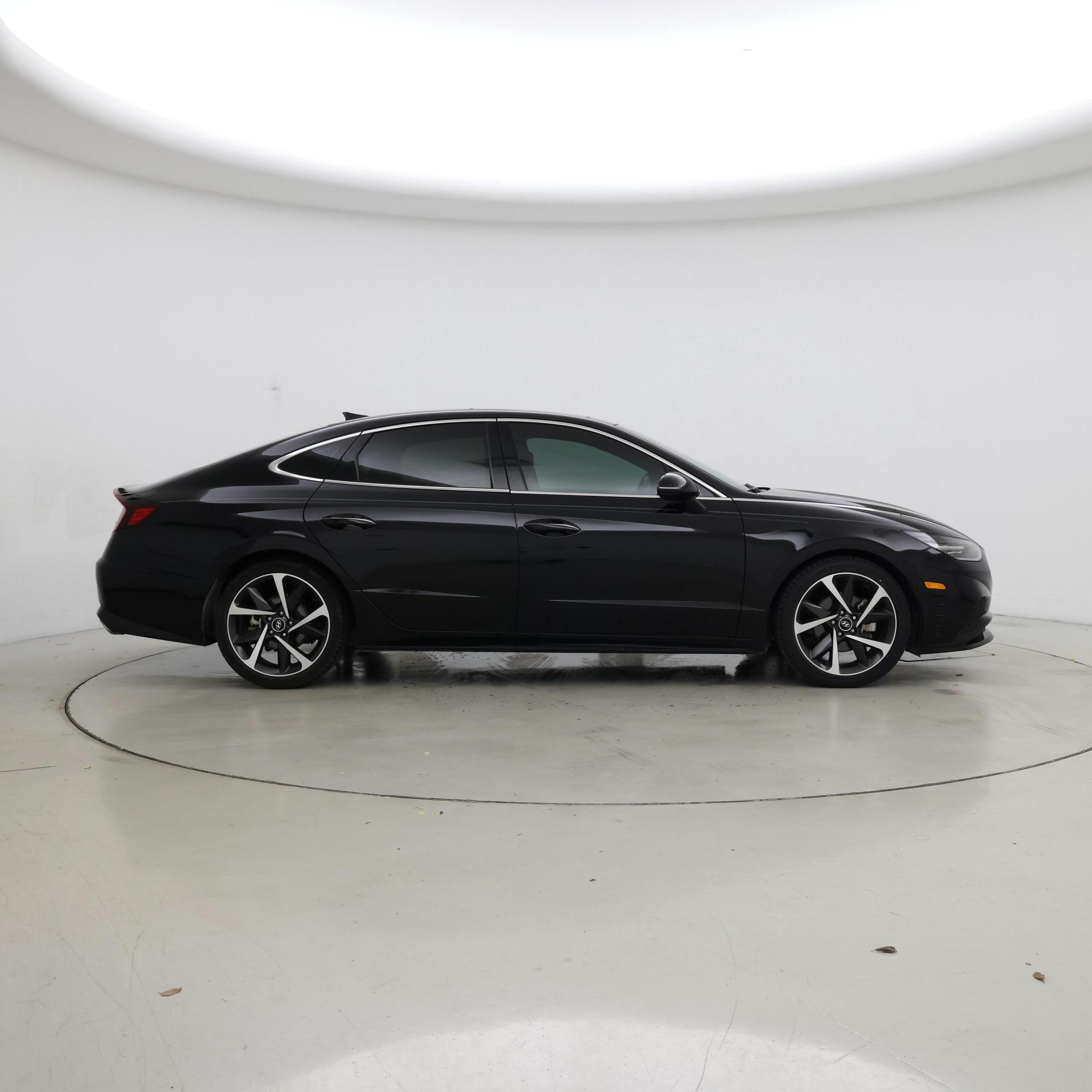 Thumbnail: 2023 Hyundai Sonata - 7