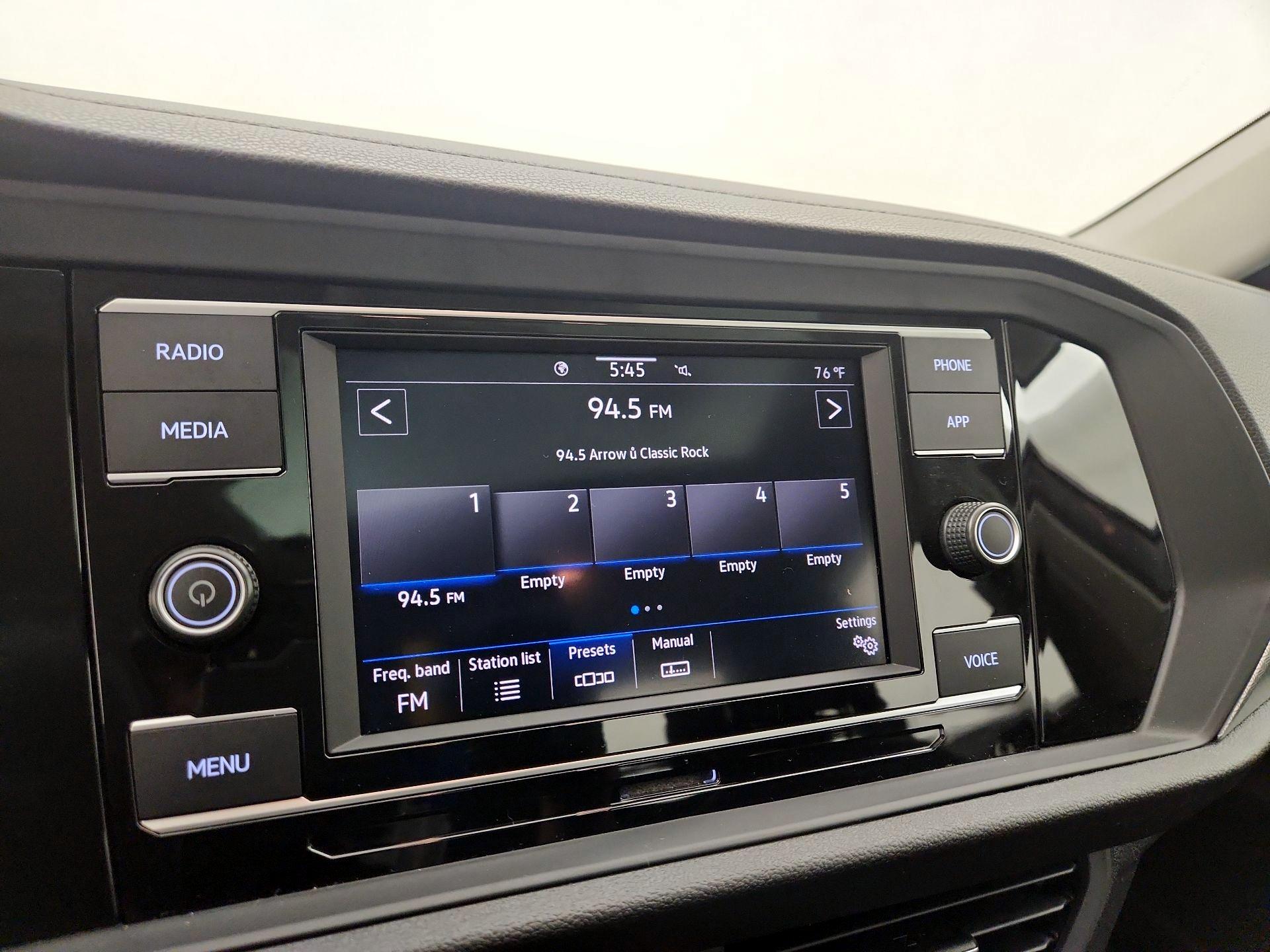 Thumbnail: 2020 Volkswagen Jetta - 15