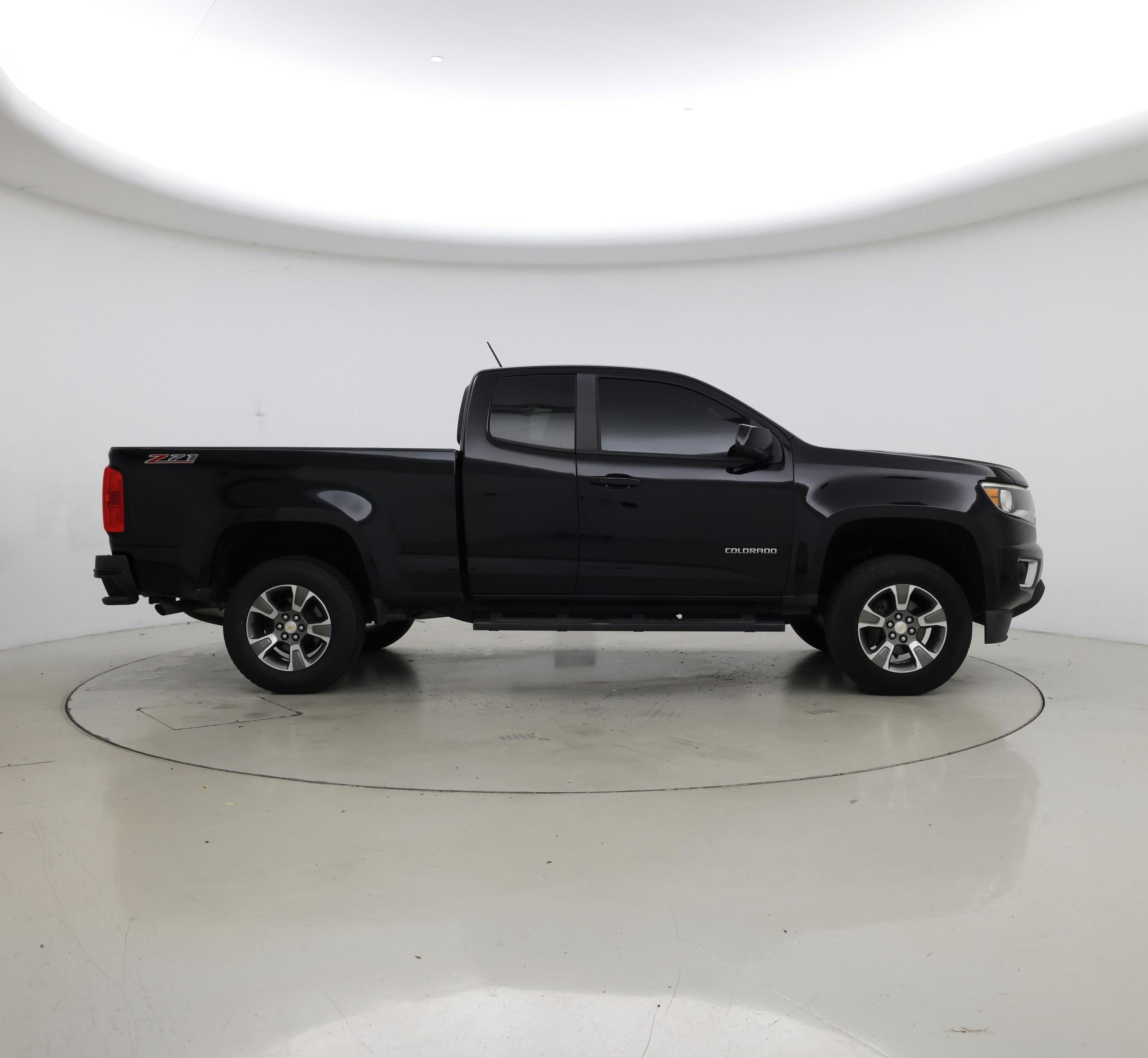 Thumbnail: 2018 Chevrolet Colorado - 7