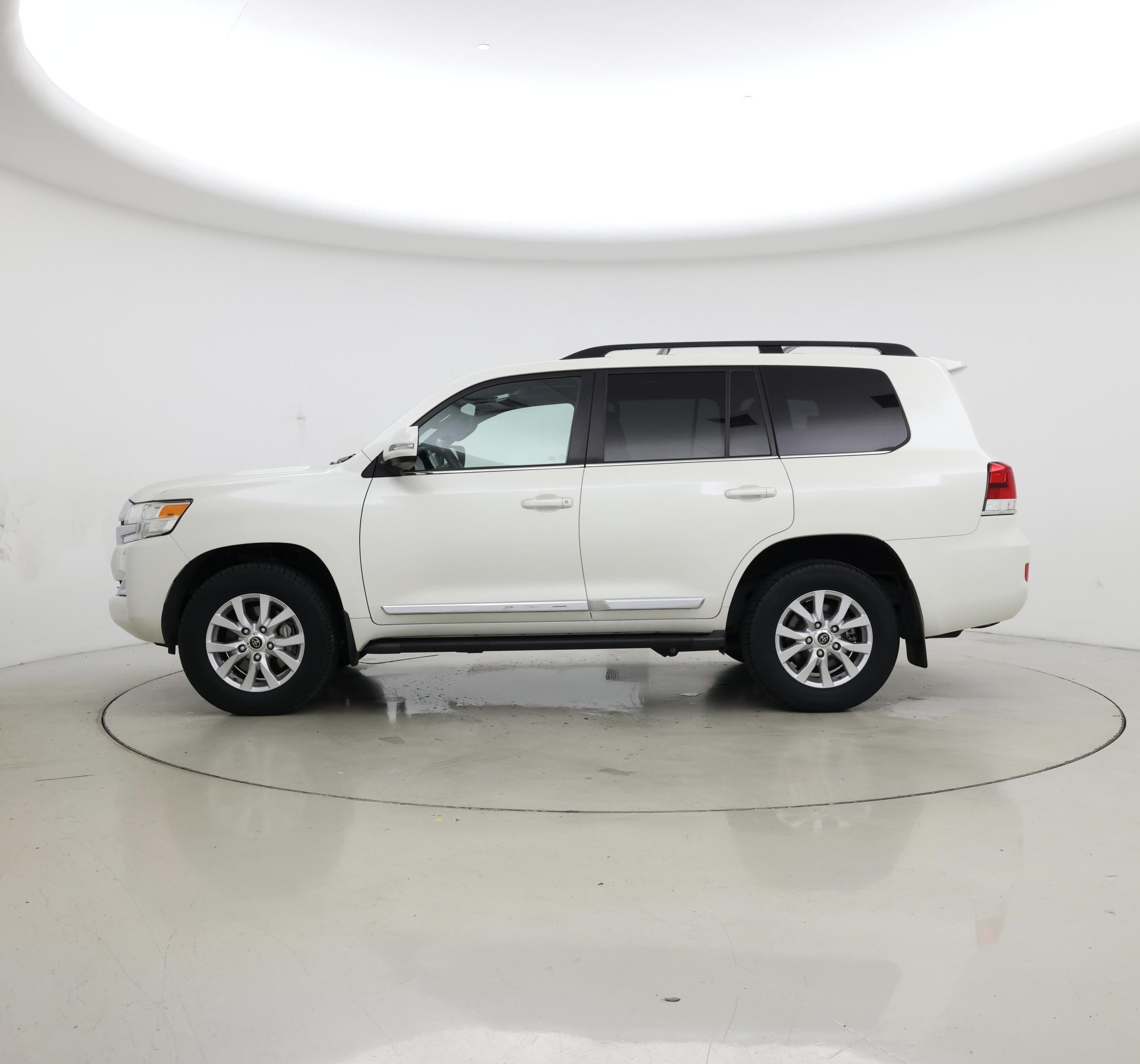 Thumbnail: 2021 Toyota Land Cruiser - 3