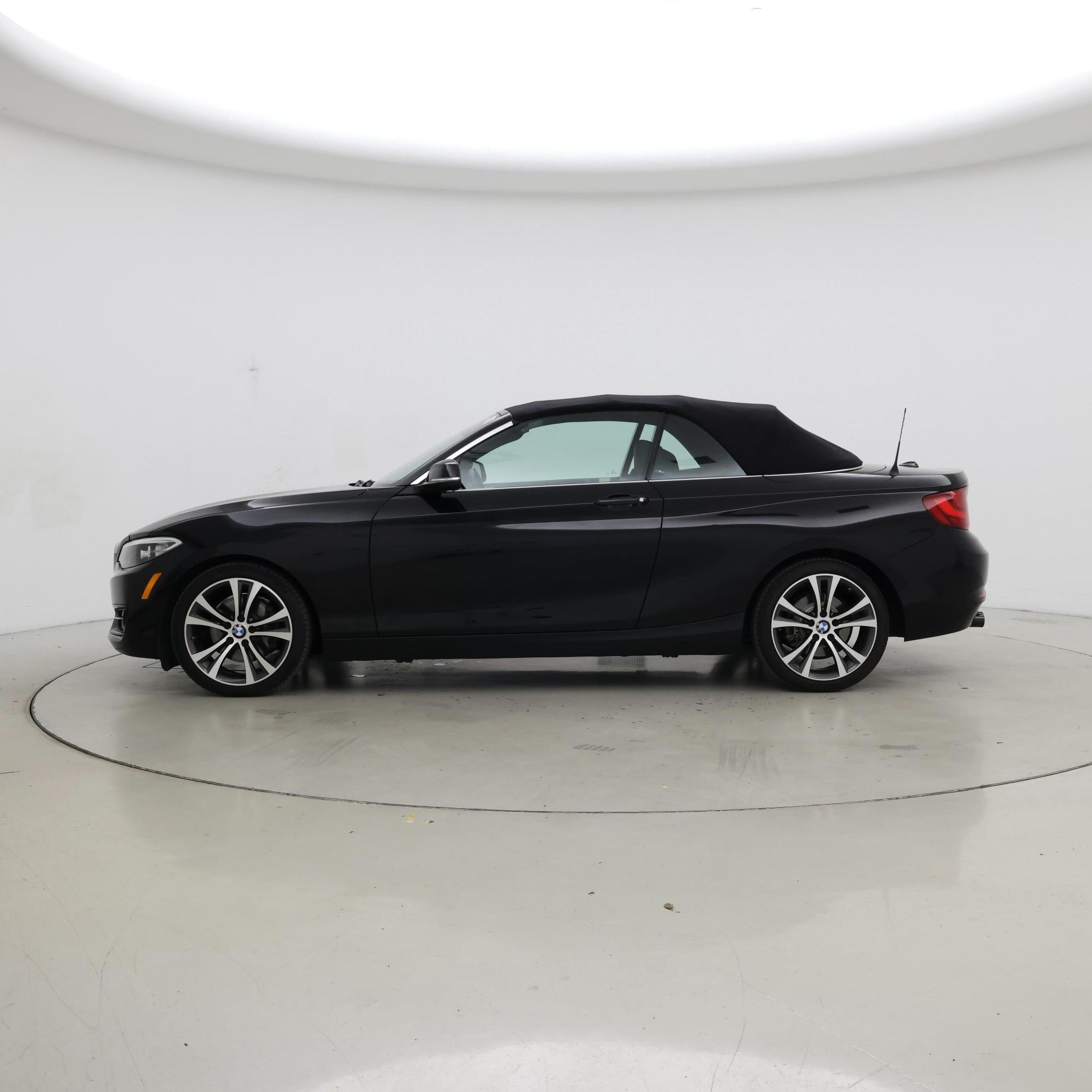 Thumbnail: 2017 BMW 2 Series - 3
