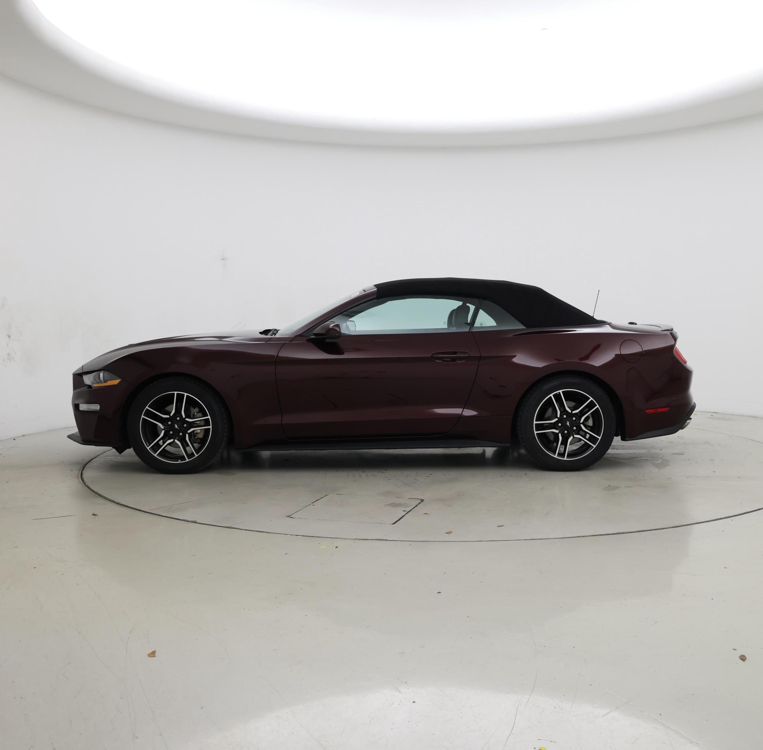 Thumbnail: 2018 Ford Mustang - 3