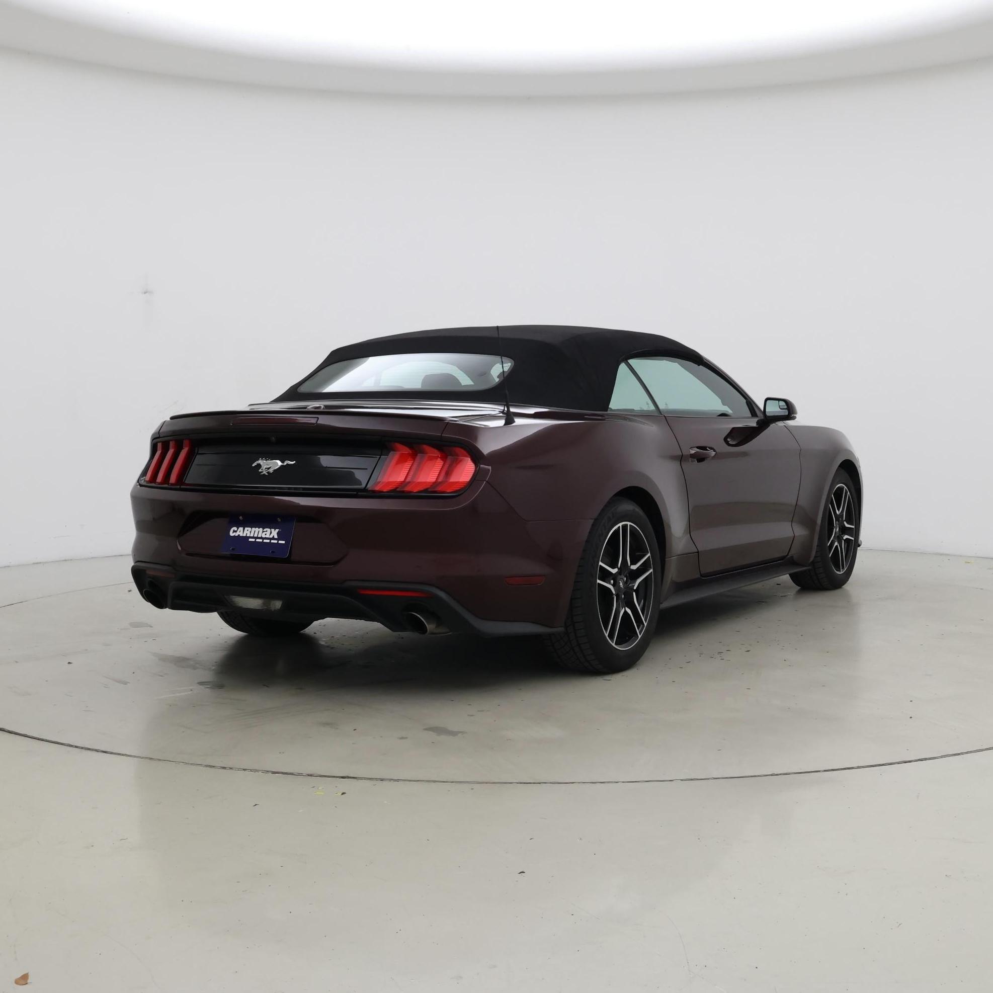 Thumbnail: 2018 Ford Mustang - 8