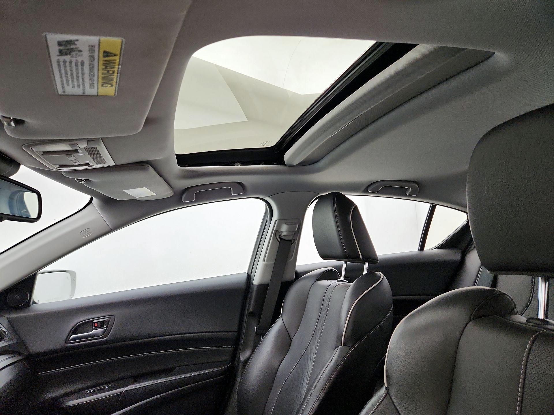 Thumbnail: 2021 Acura ILX - 19