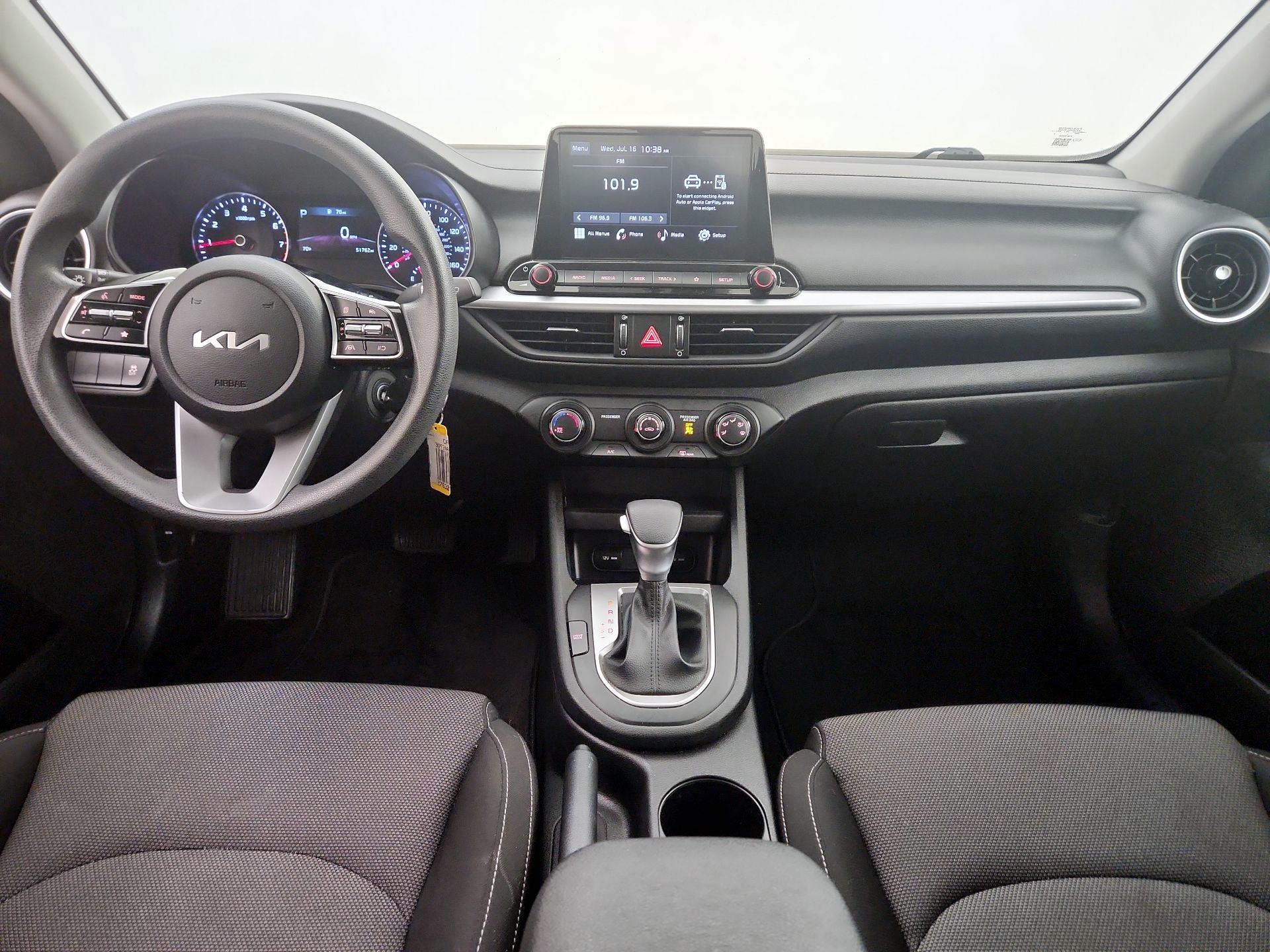 Thumbnail: 2023 Kia Forte - 9