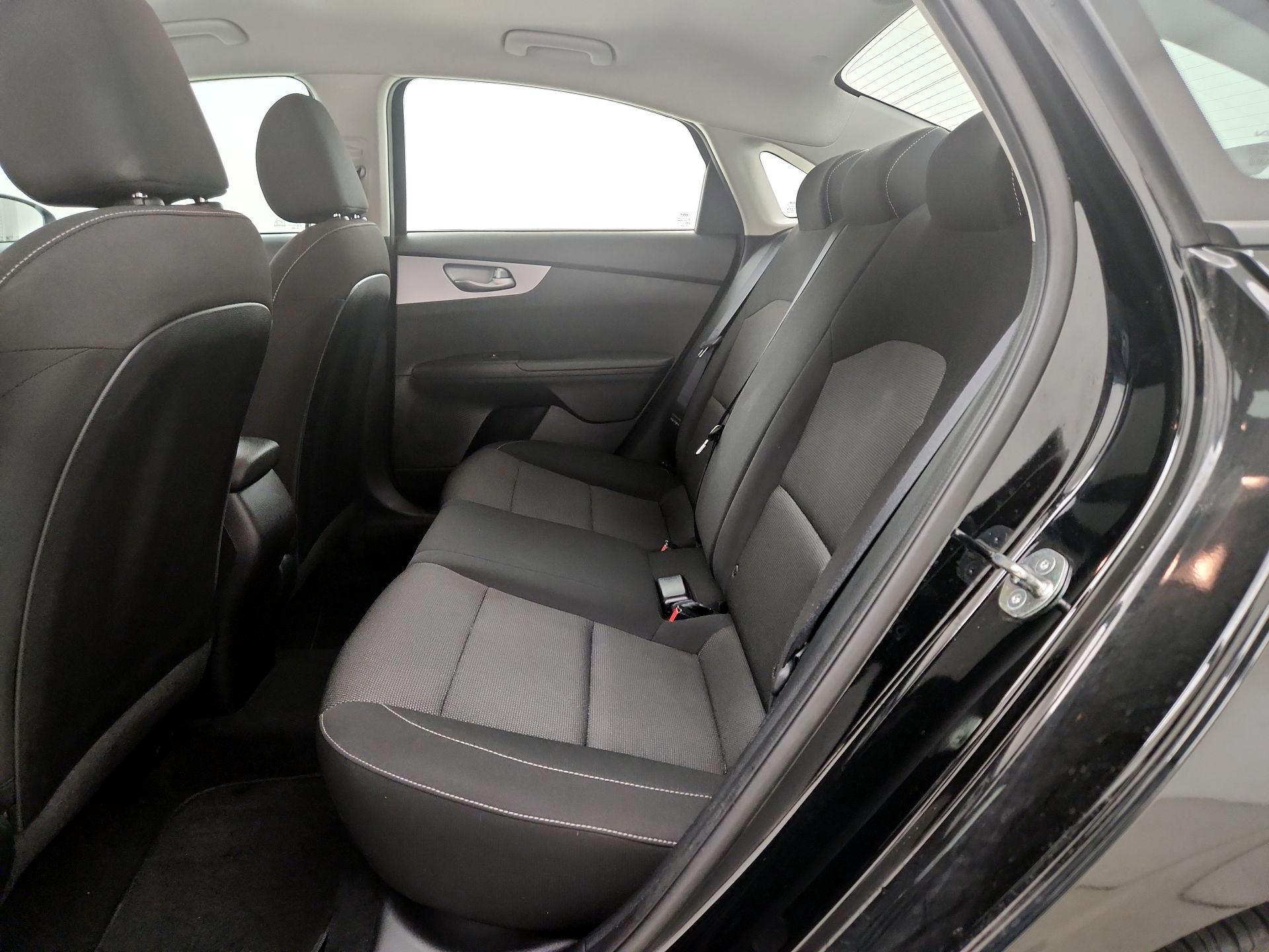 Thumbnail: 2023 Kia Forte - 19