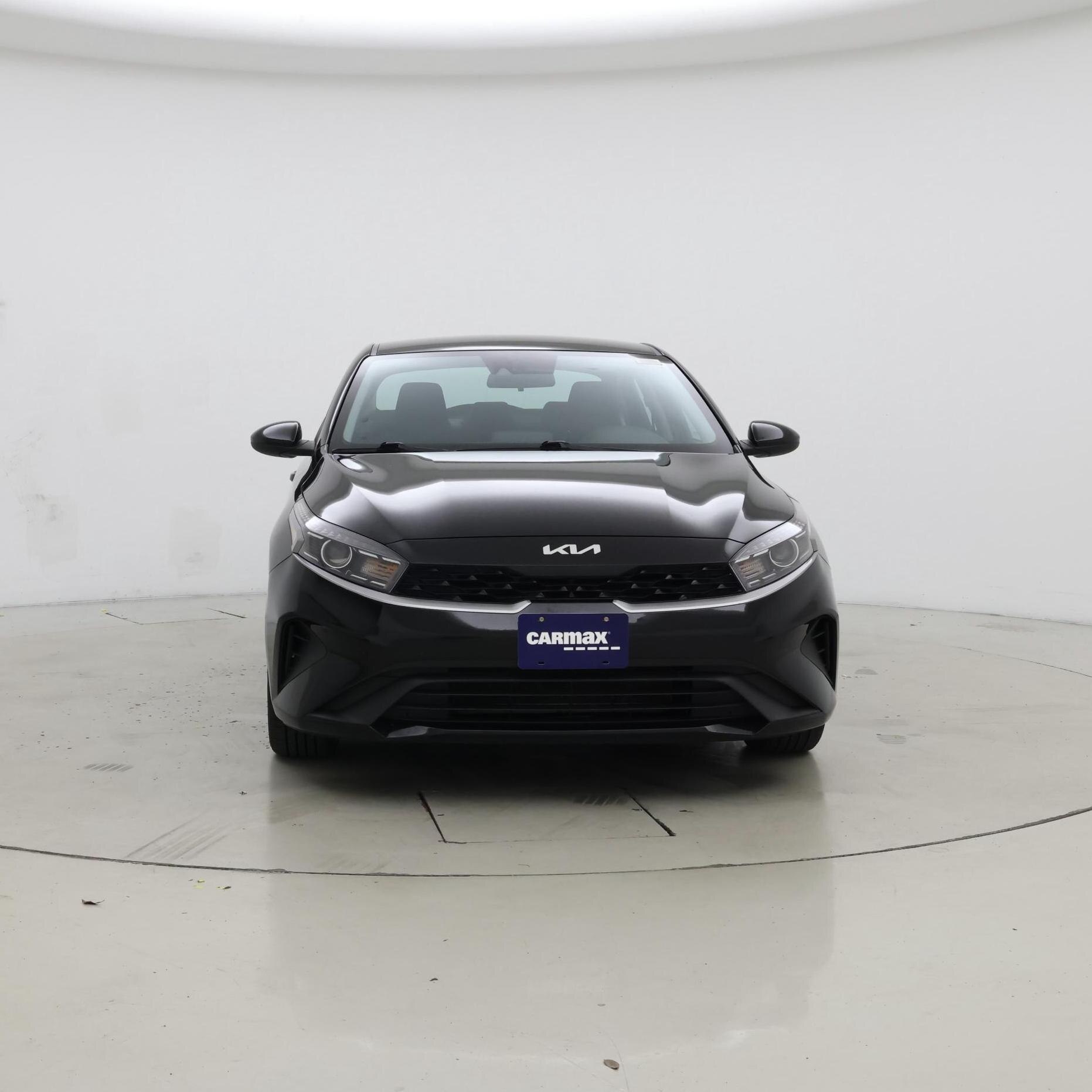 Thumbnail: 2023 Kia Forte - 5