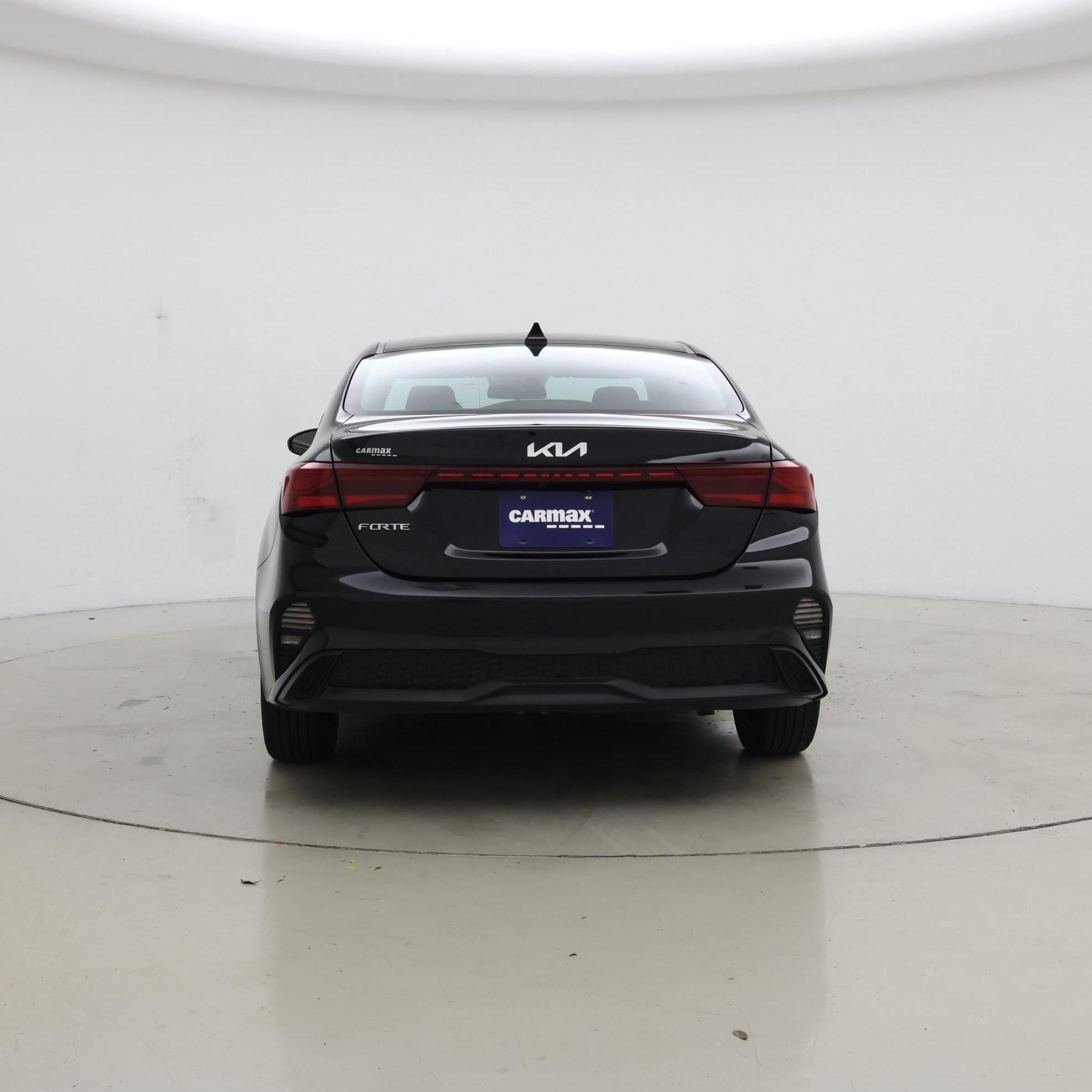Thumbnail: 2023 Kia Forte - 6