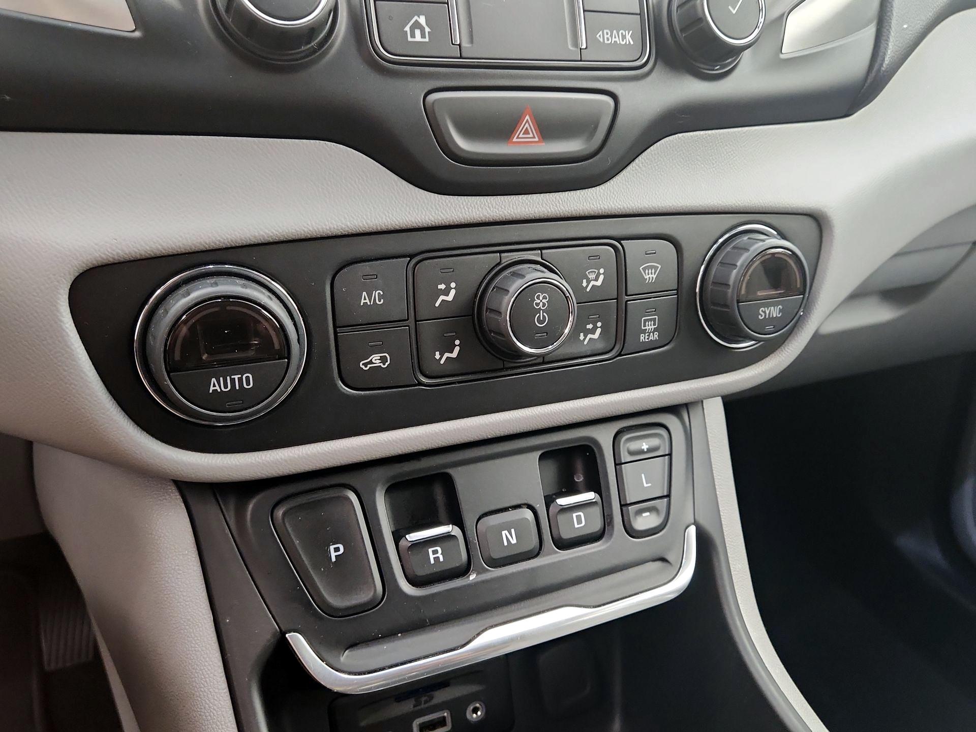 Thumbnail: 2021 GMC Terrain - 16