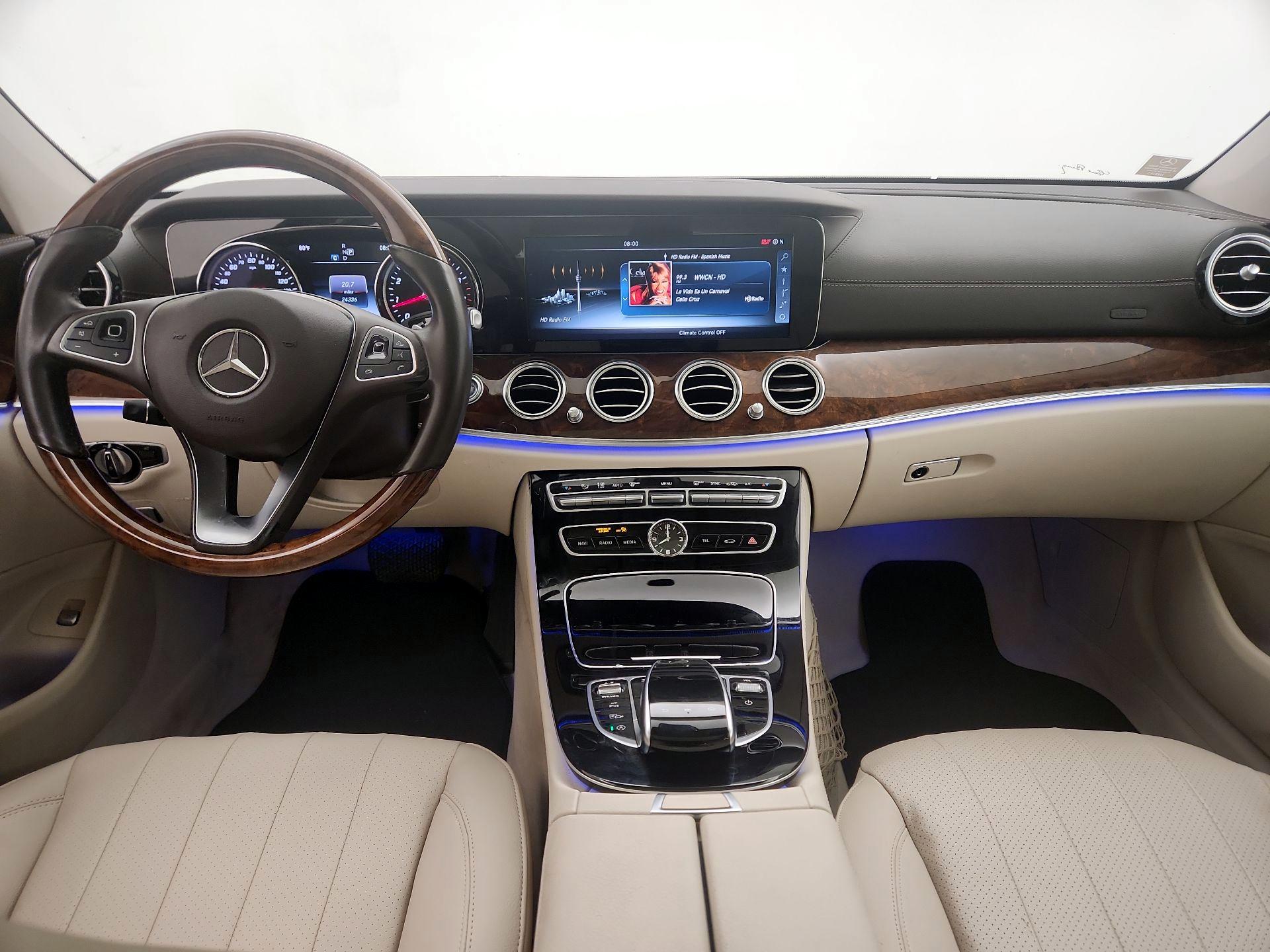Thumbnail: 2017 Mercedes-Benz E-Class - 9