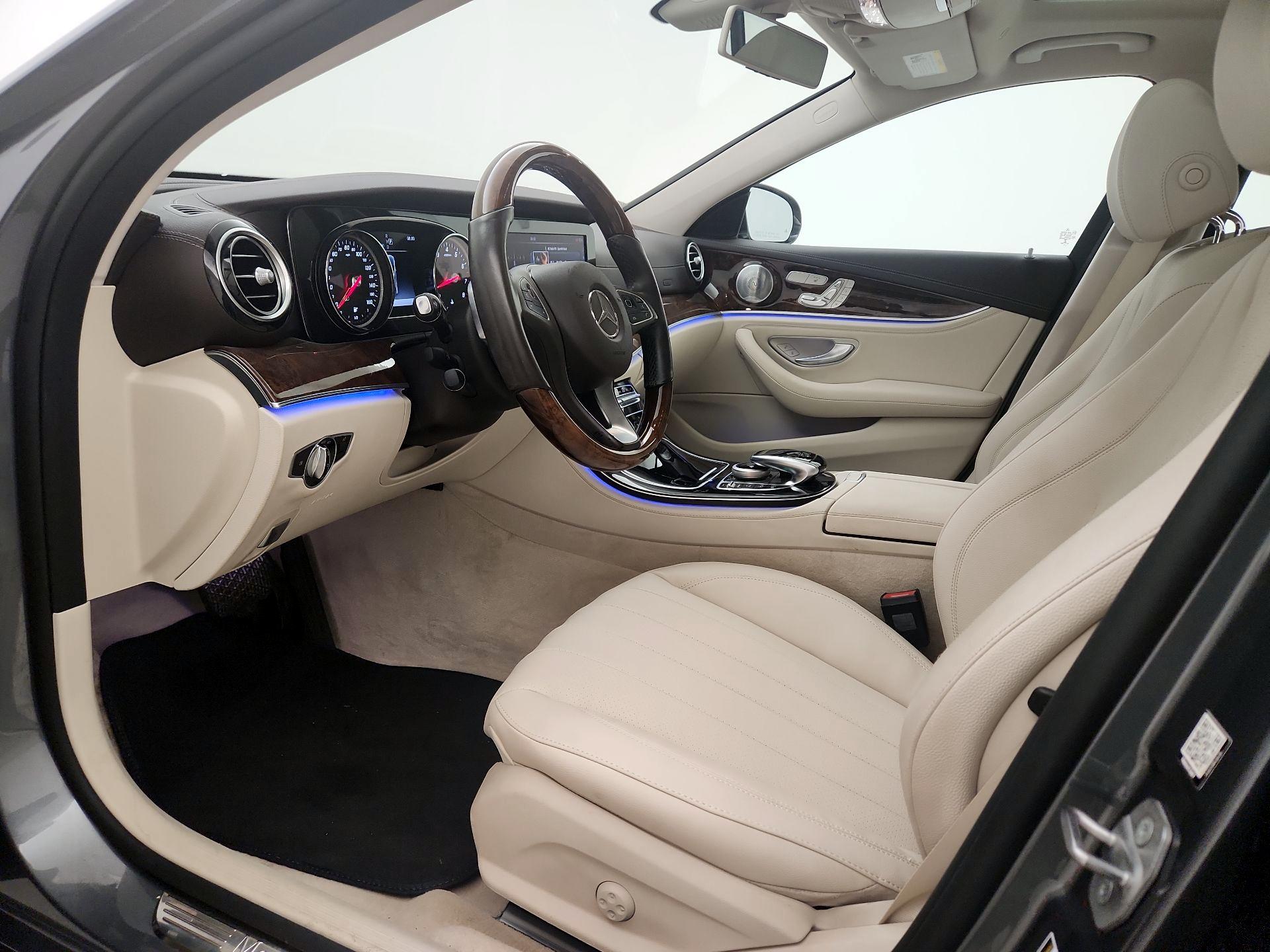 Thumbnail: 2017 Mercedes-Benz E-Class - 11