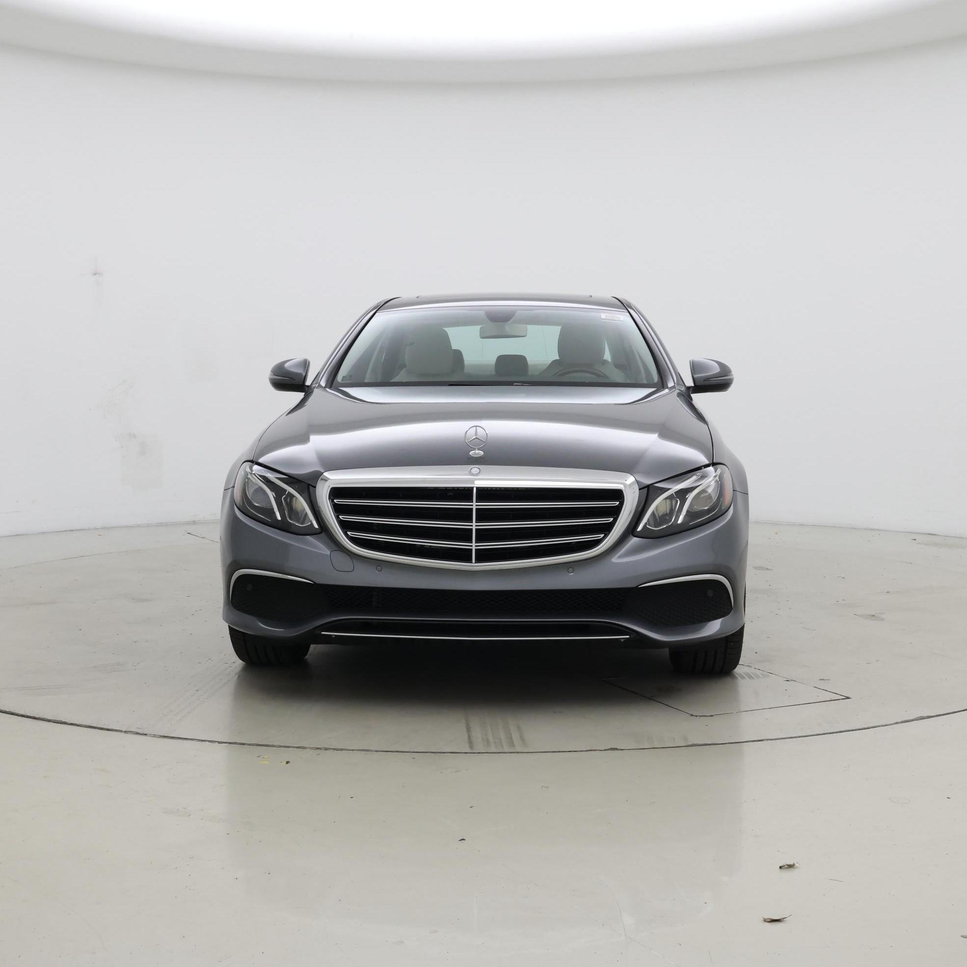 Thumbnail: 2017 Mercedes-Benz E-Class - 5