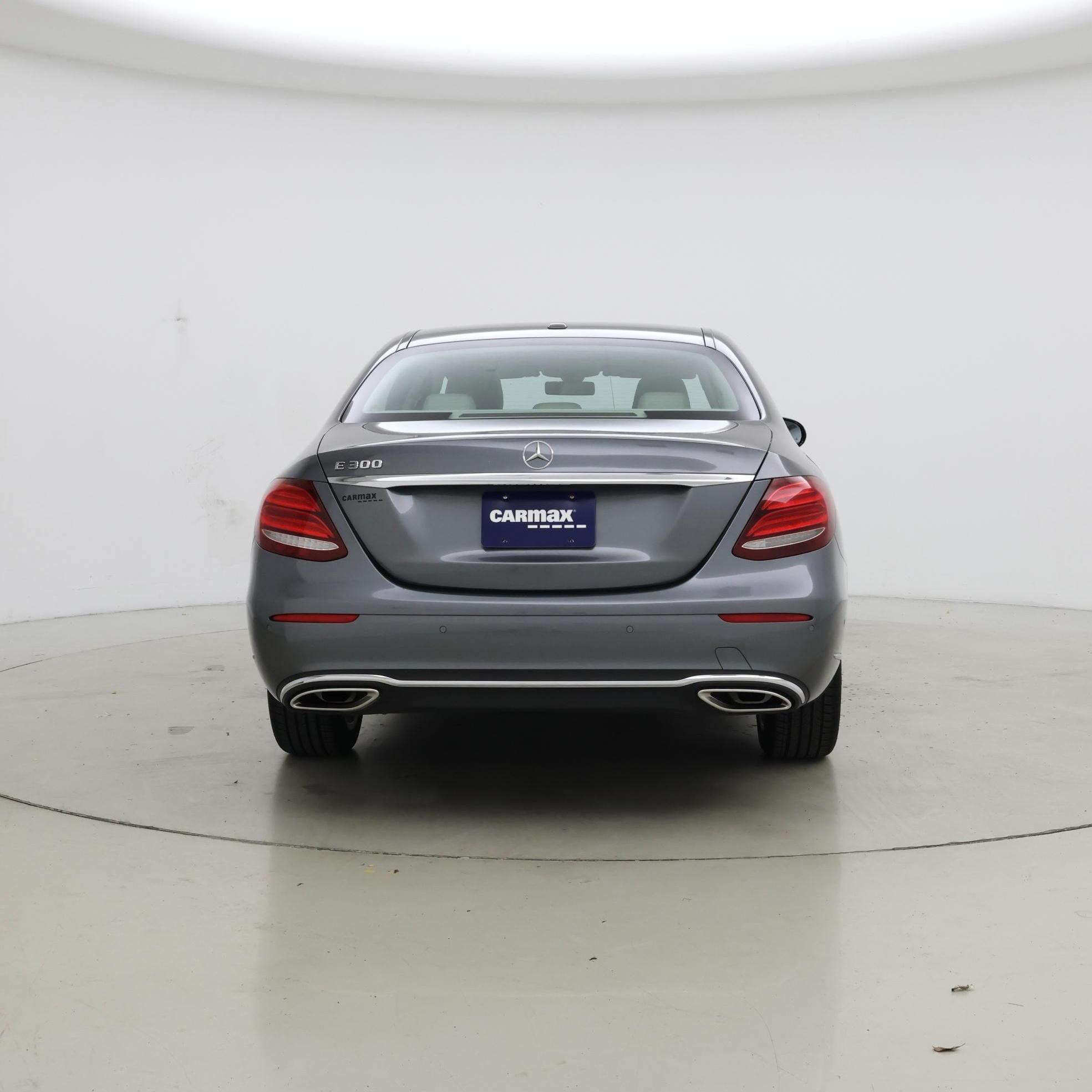Thumbnail: 2017 Mercedes-Benz E-Class - 6