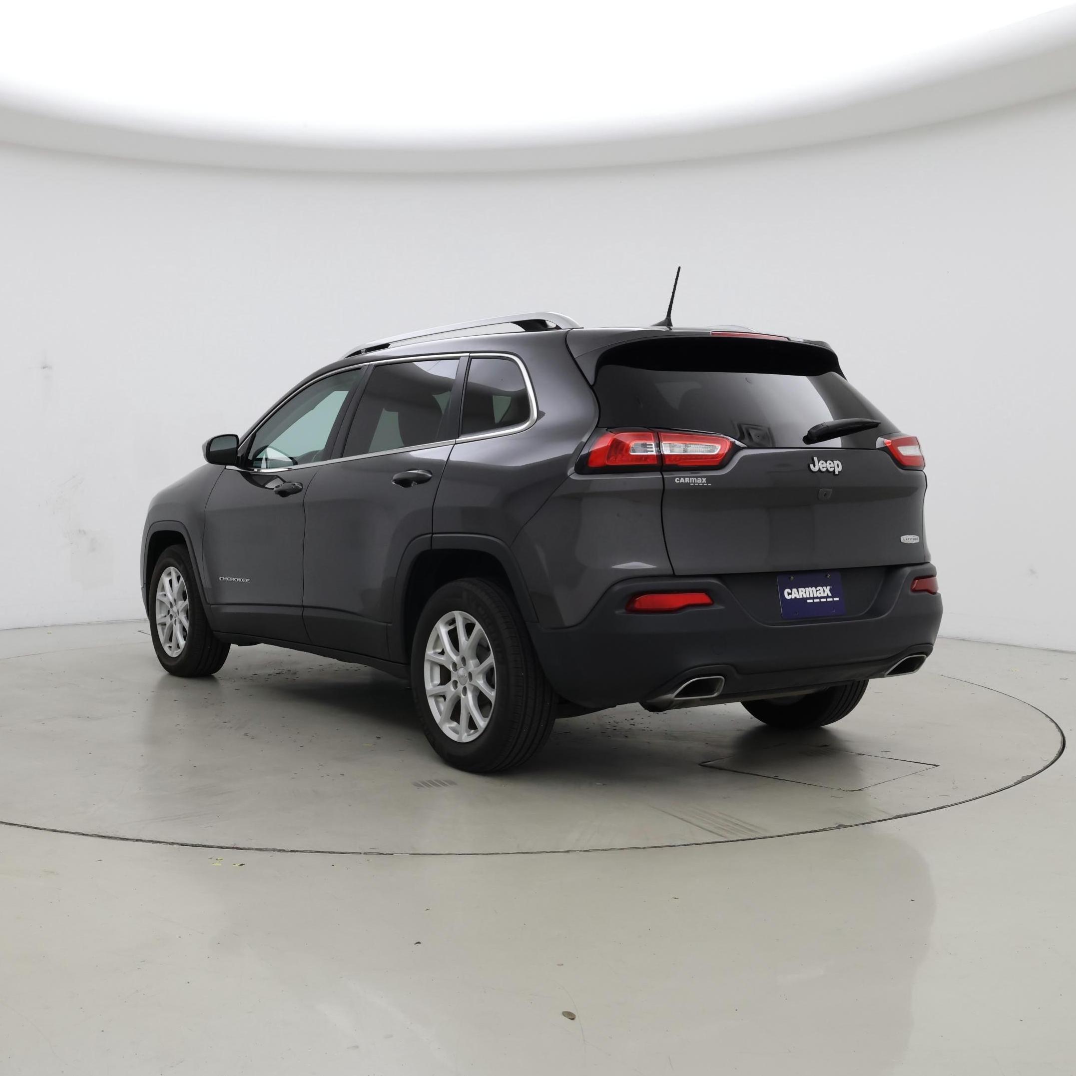 Thumbnail: 2017 Jeep Cherokee - 2
