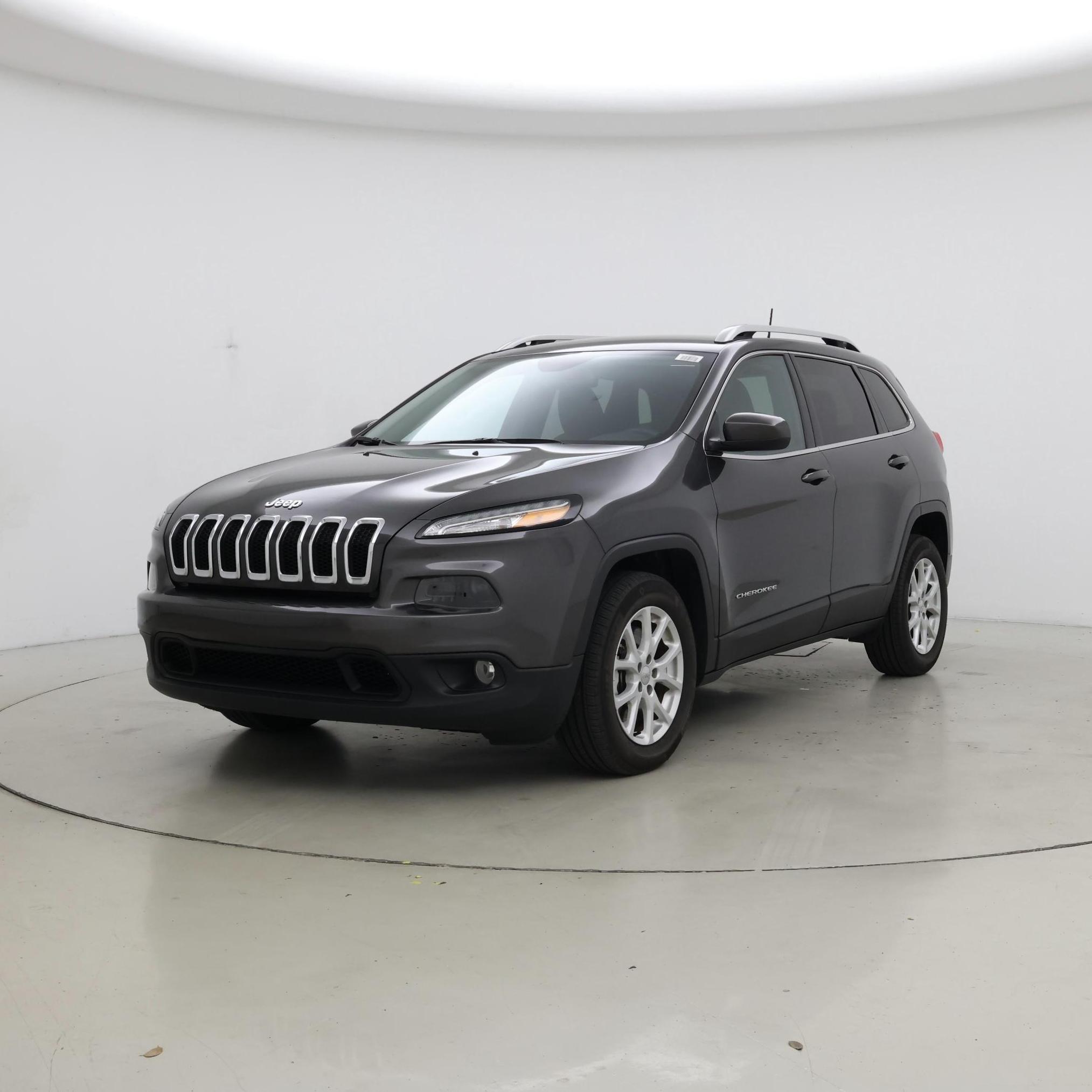 Thumbnail: 2017 Jeep Cherokee - 4