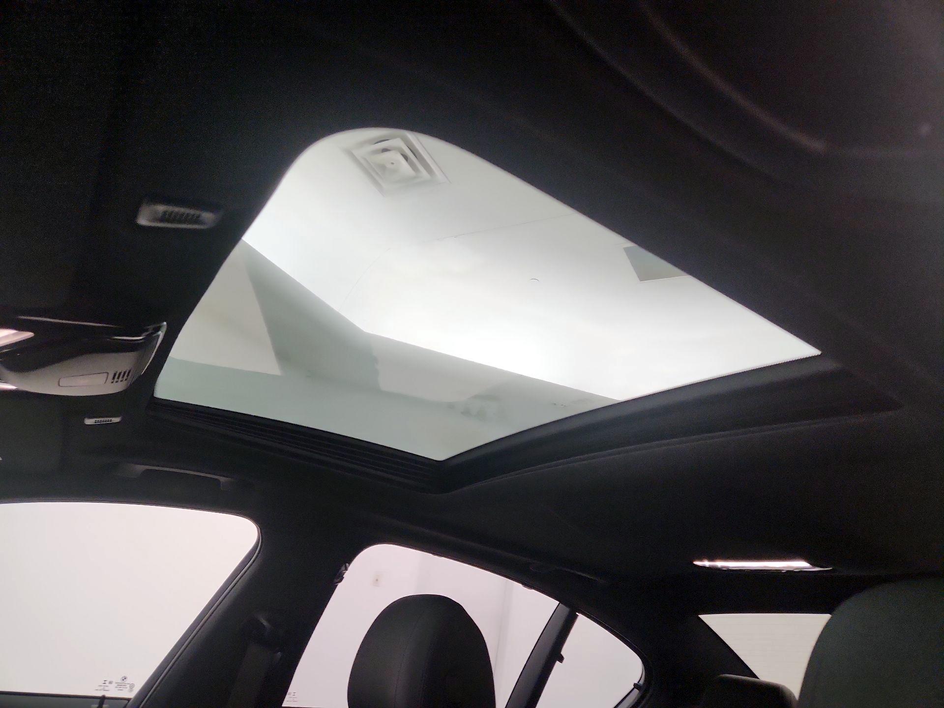 Thumbnail: 2020 BMW 5 Series - 20