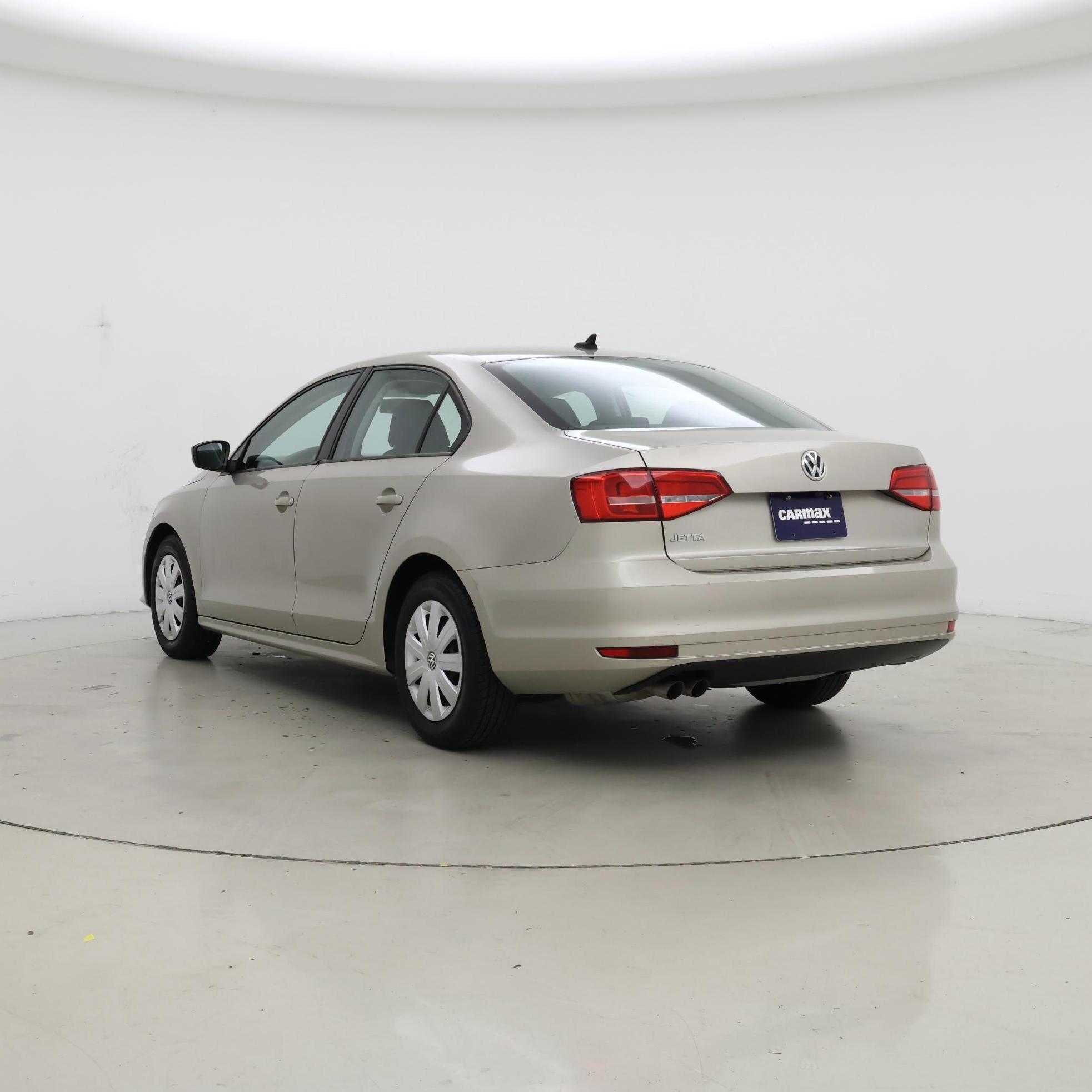 Thumbnail: 2015 Volkswagen Jetta - 2